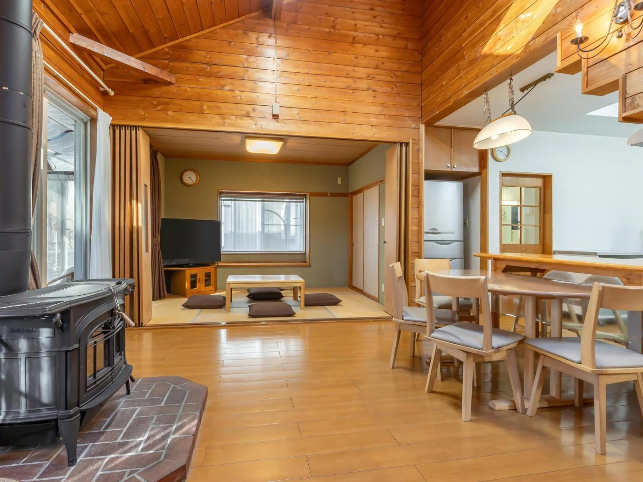 Izumigo AMBIENT Yatsugatake Cottage