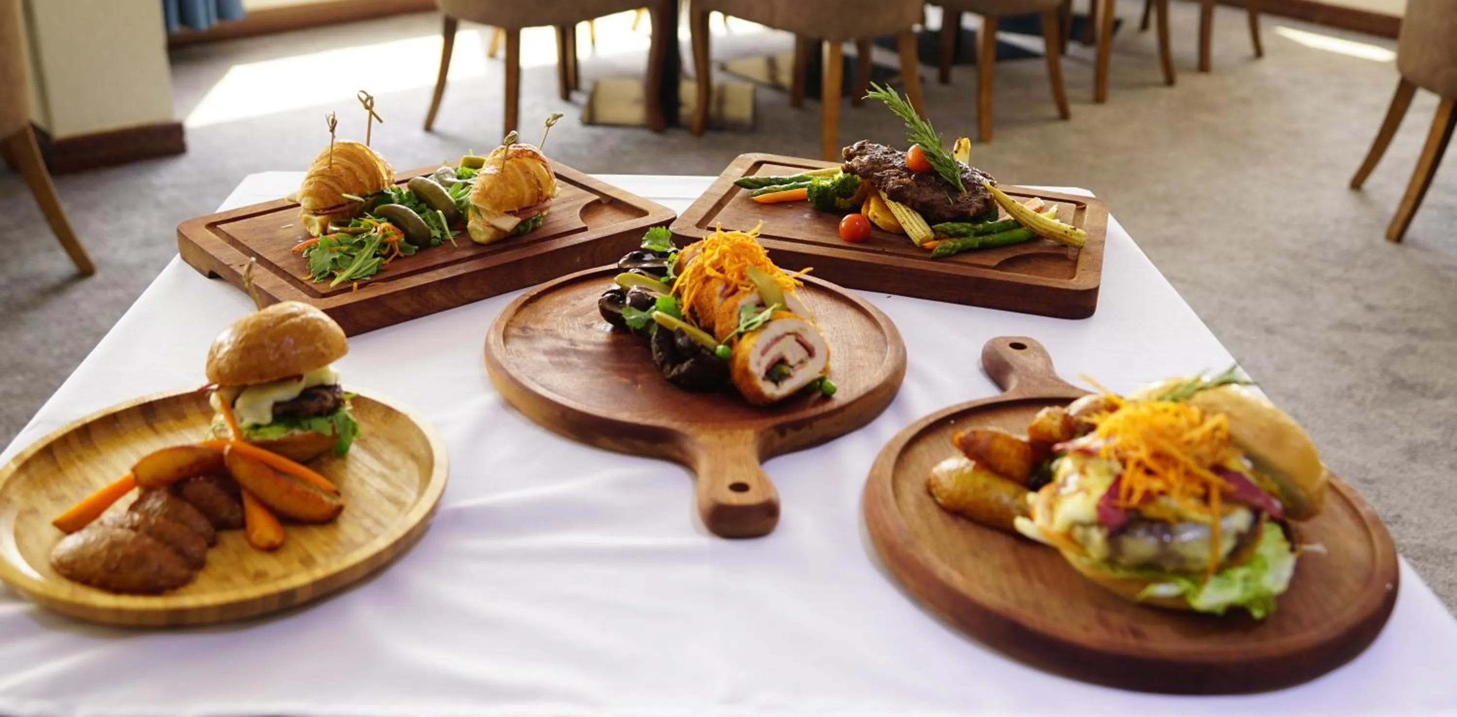 Food and drinks in Juffair Gate Hotel