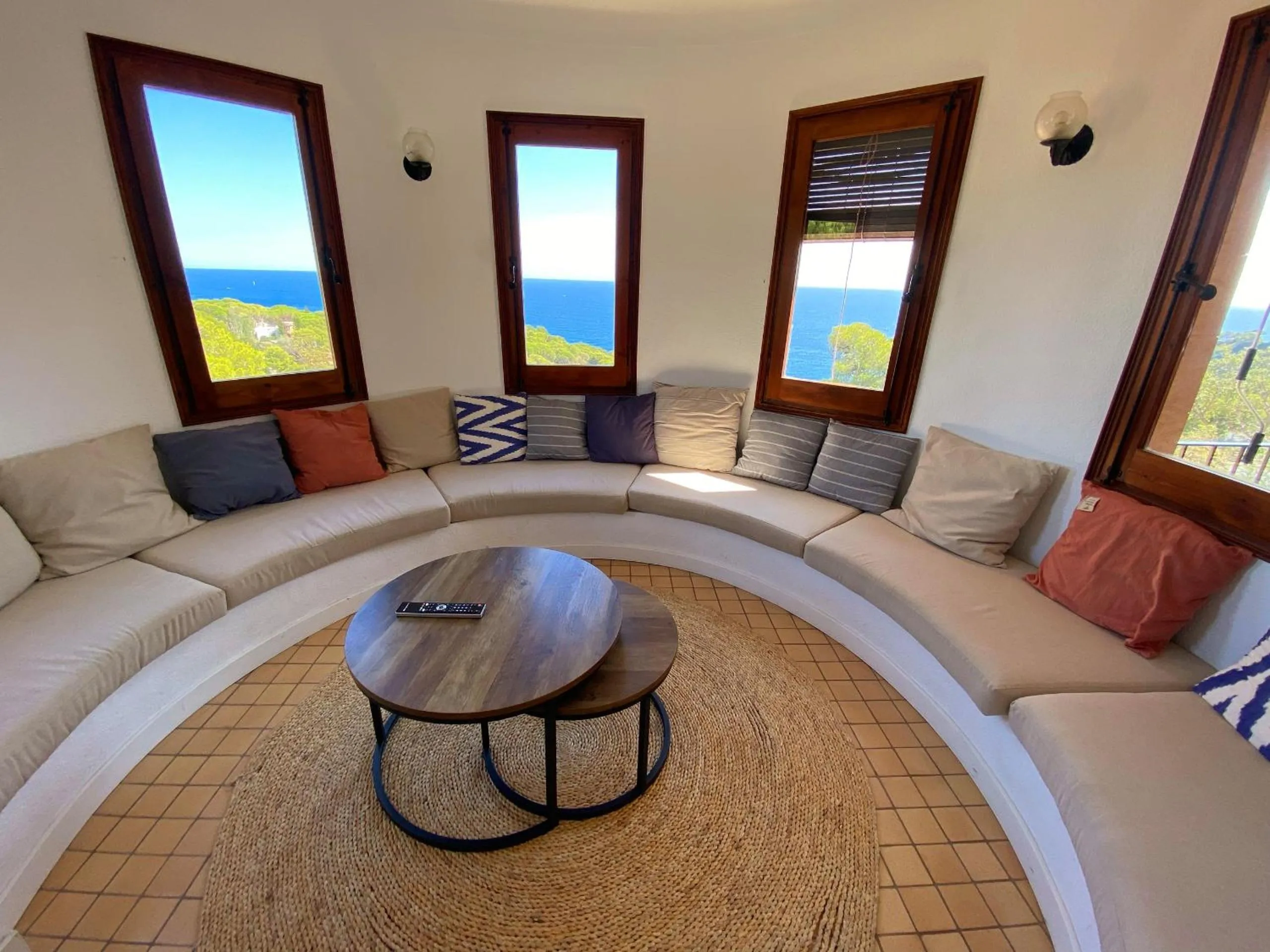 Living room in Spectacular Mediterranean view!