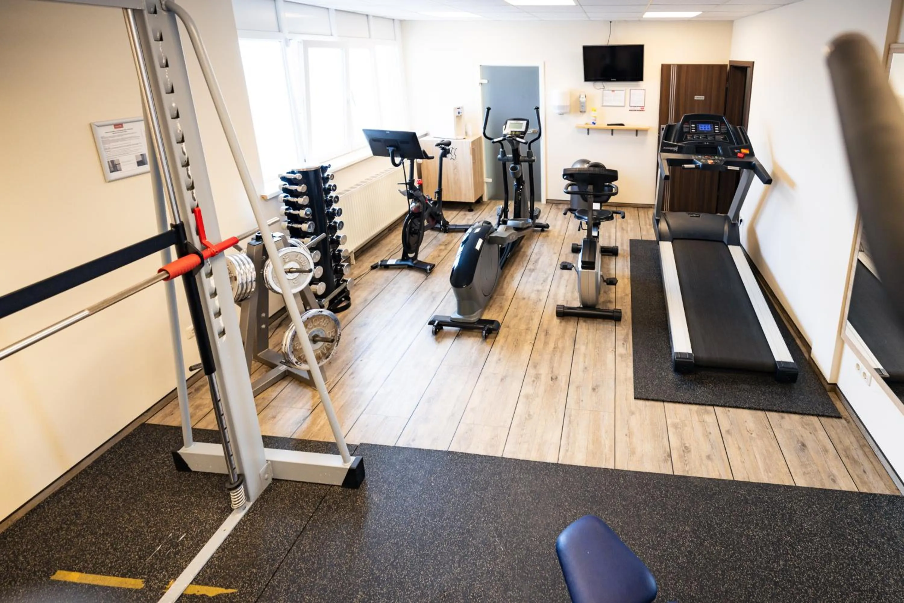 Fitness centre/facilities in home Hotel