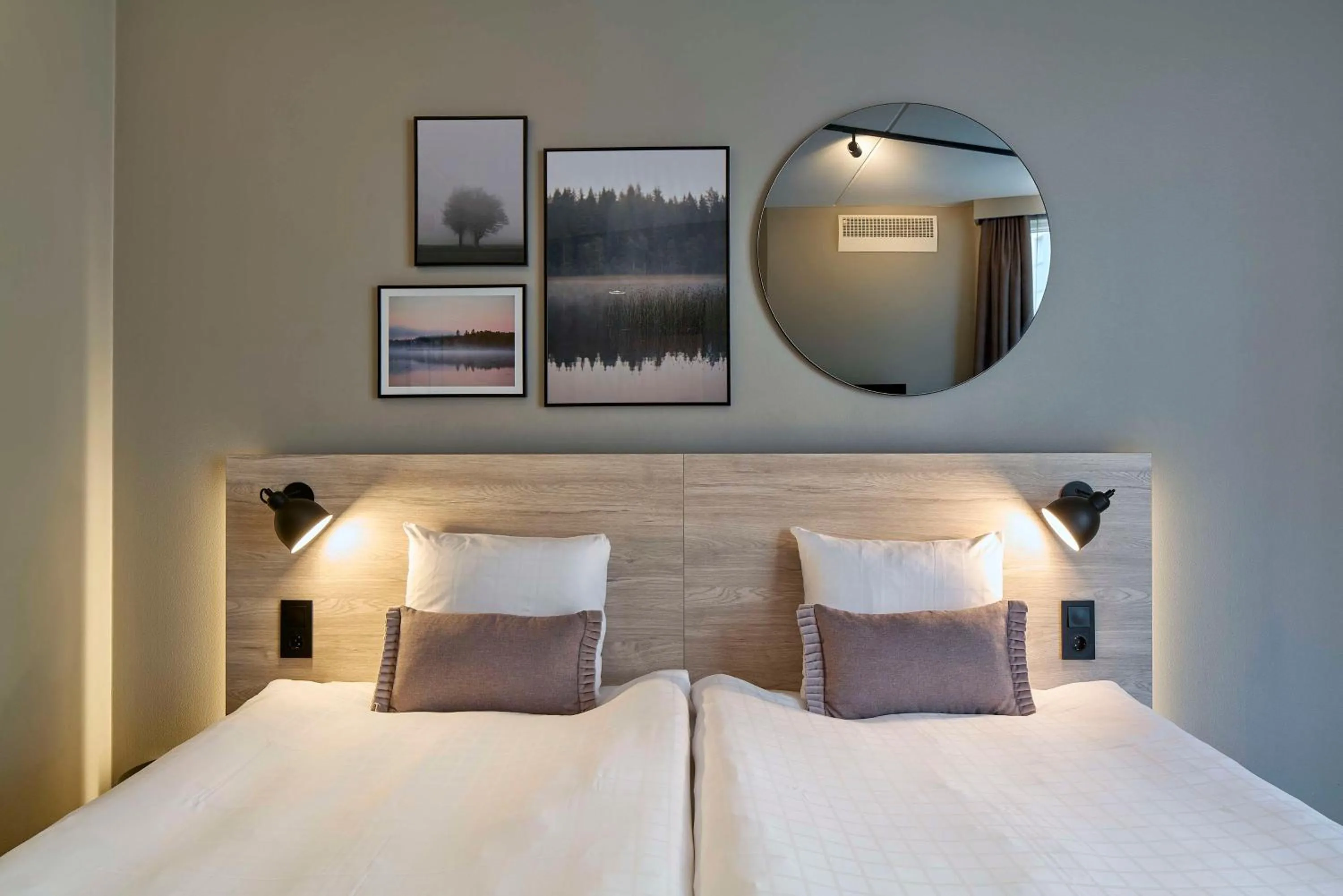 Bedroom, Bed in Scandic Mölndal