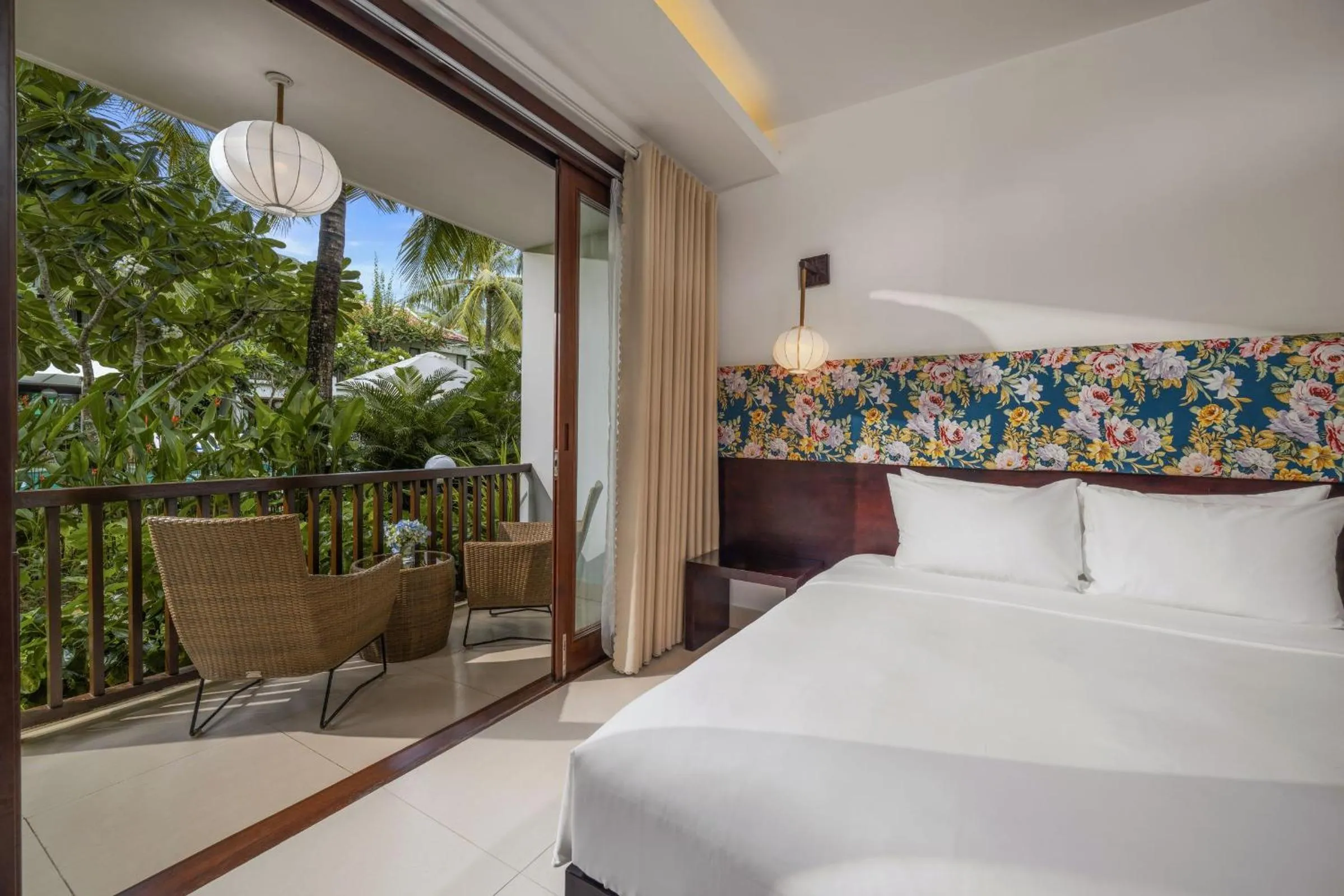 Bed in Emerald Hoi An Riverside Resort