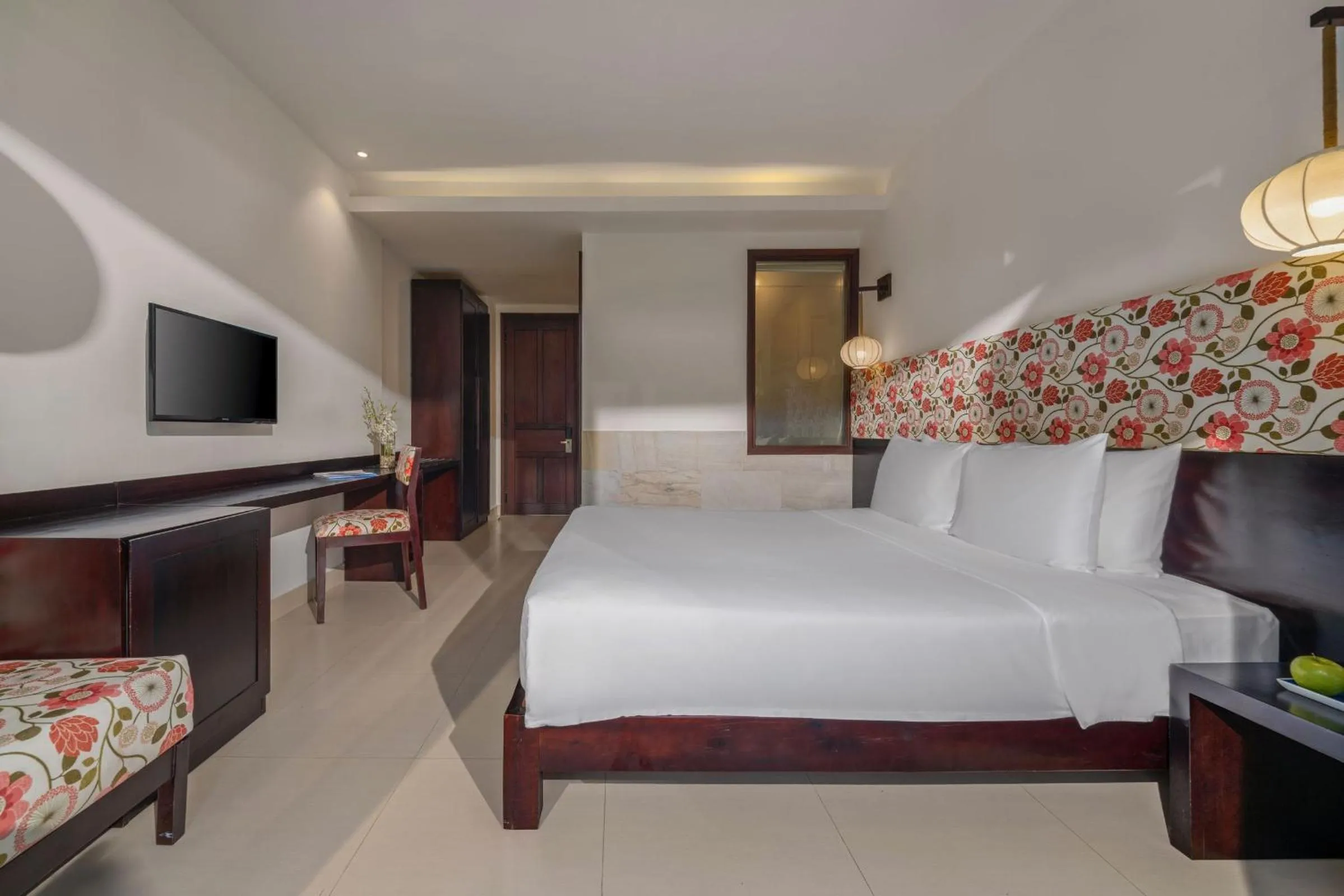 Bed in Emerald Hoi An Riverside Resort