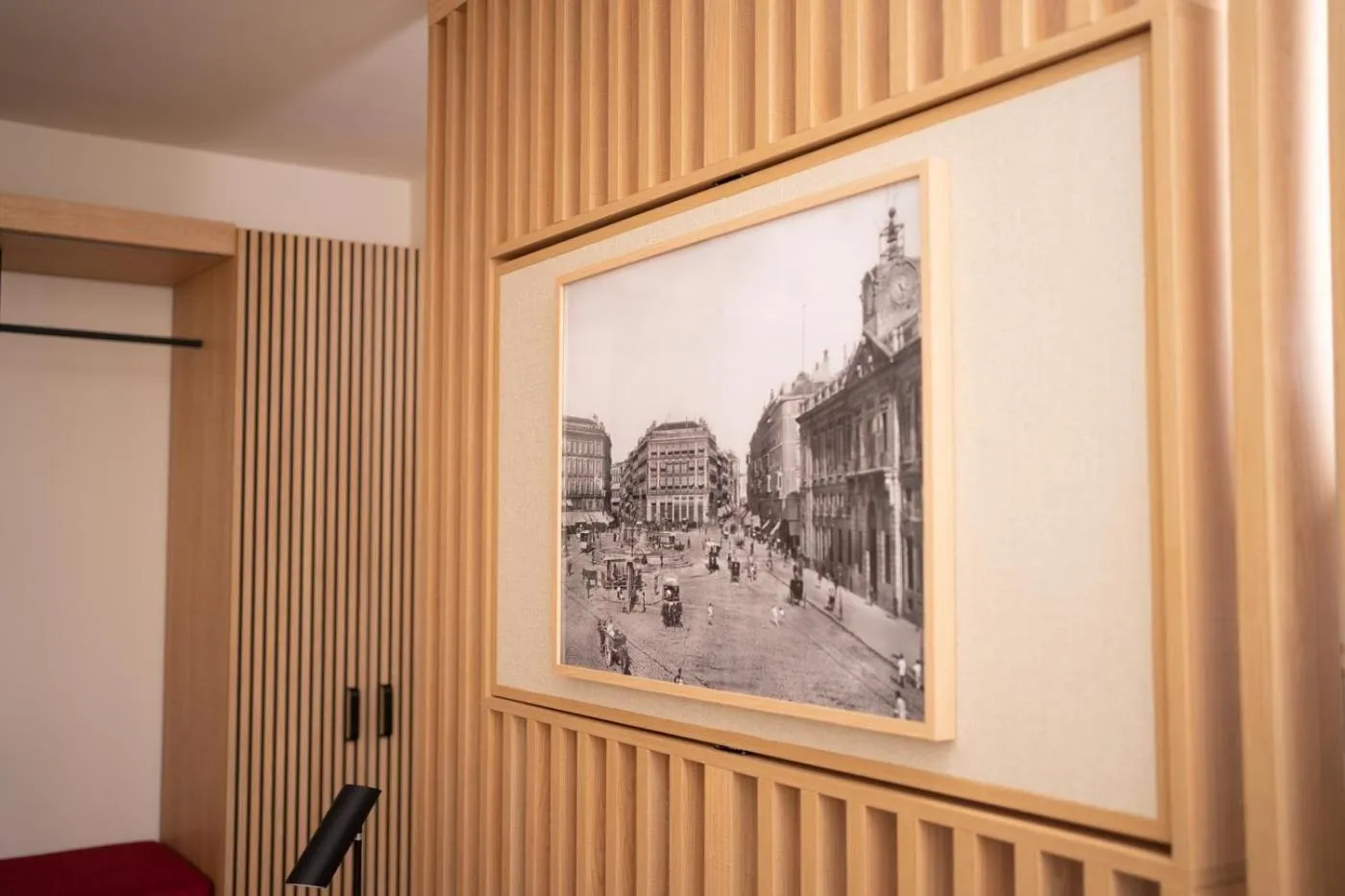 Communal lounge/ TV room in Ramada by Wyndham Madrid Getafe