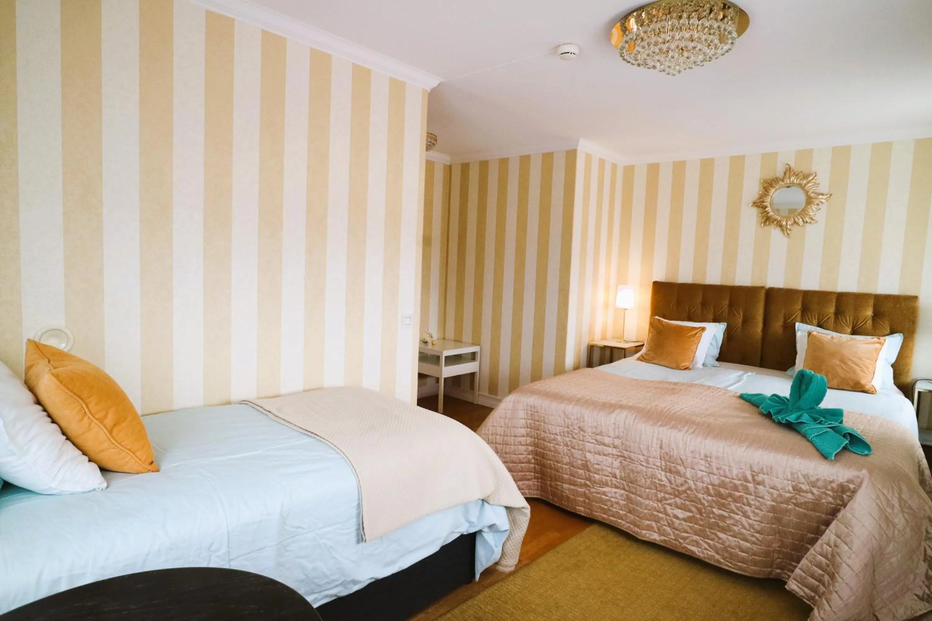 Bedroom, Bed in Vänerport Lakefront Hotell