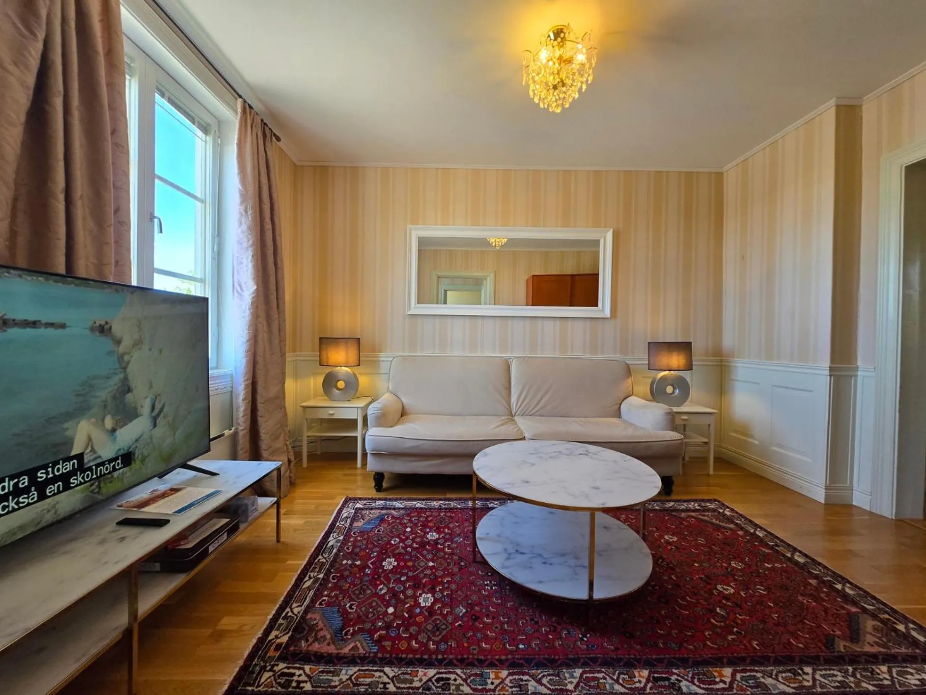 TV and multimedia in Vänerport Lakefront Hotell