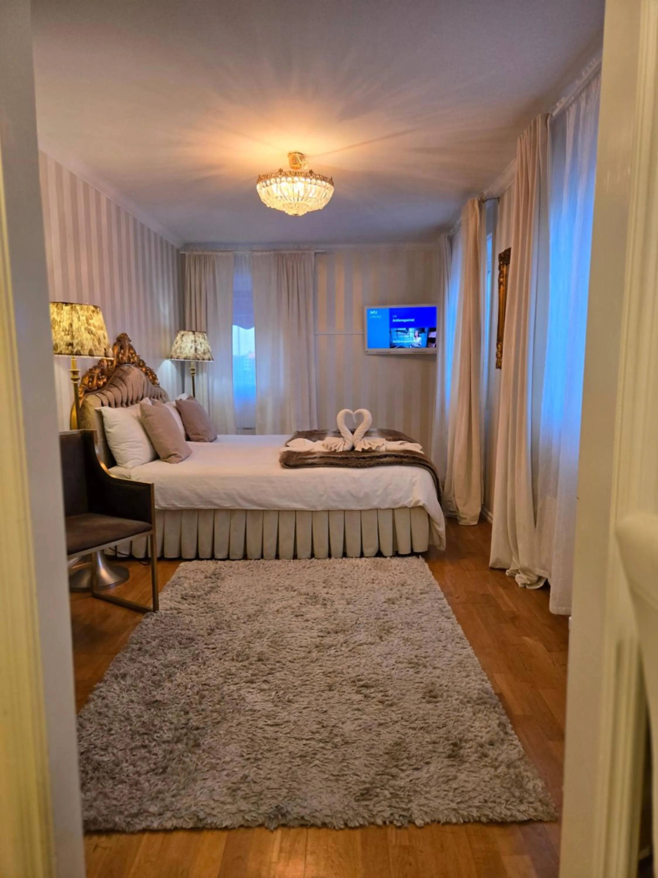 Bed in Vänerport Lakefront Hotell