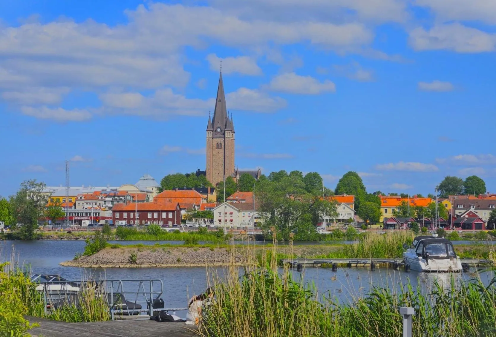 Property building in Vänerport Lakefront Hotell