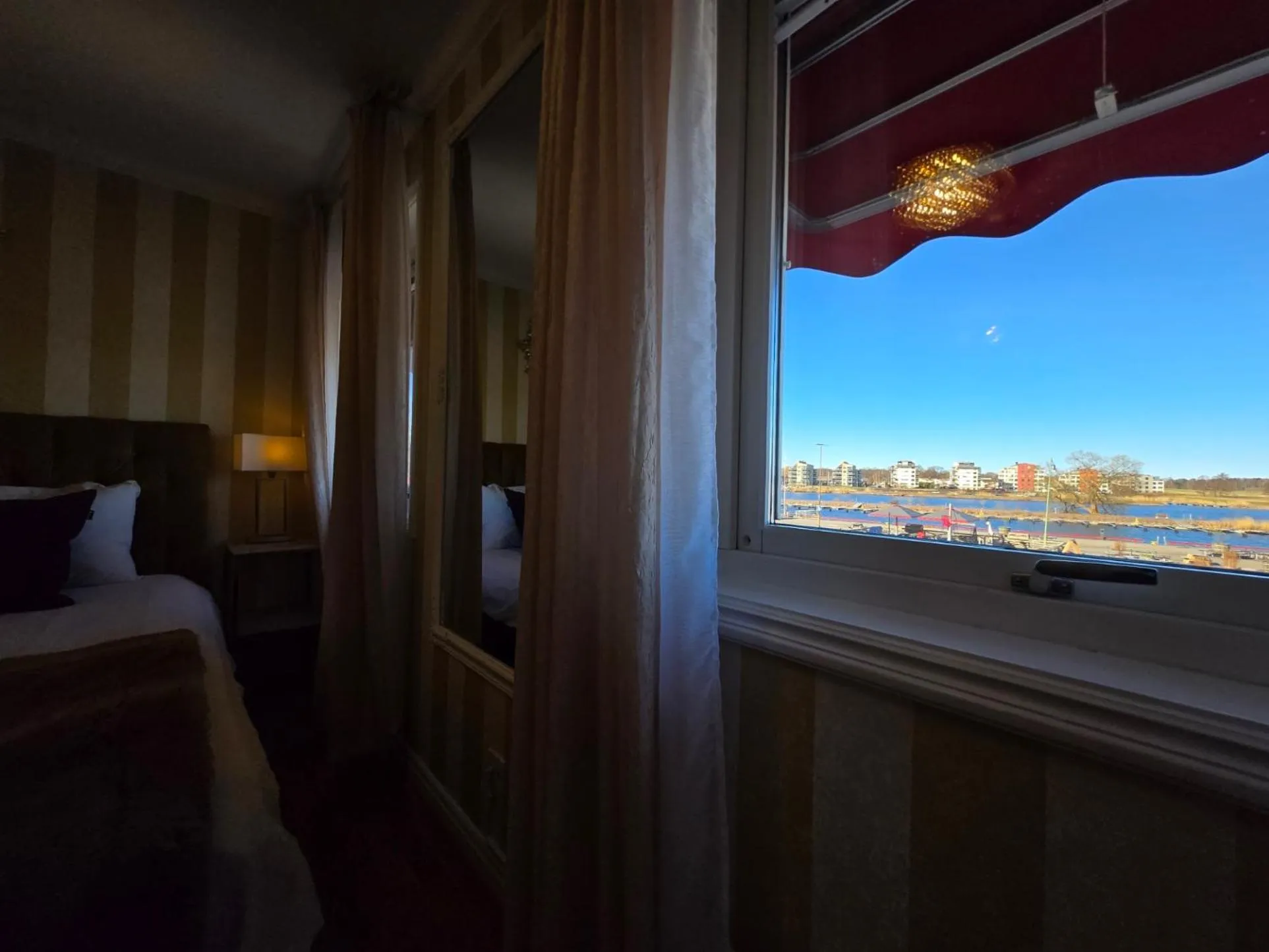 View (from property/room), Bed in Vänerport Lakefront Hotell