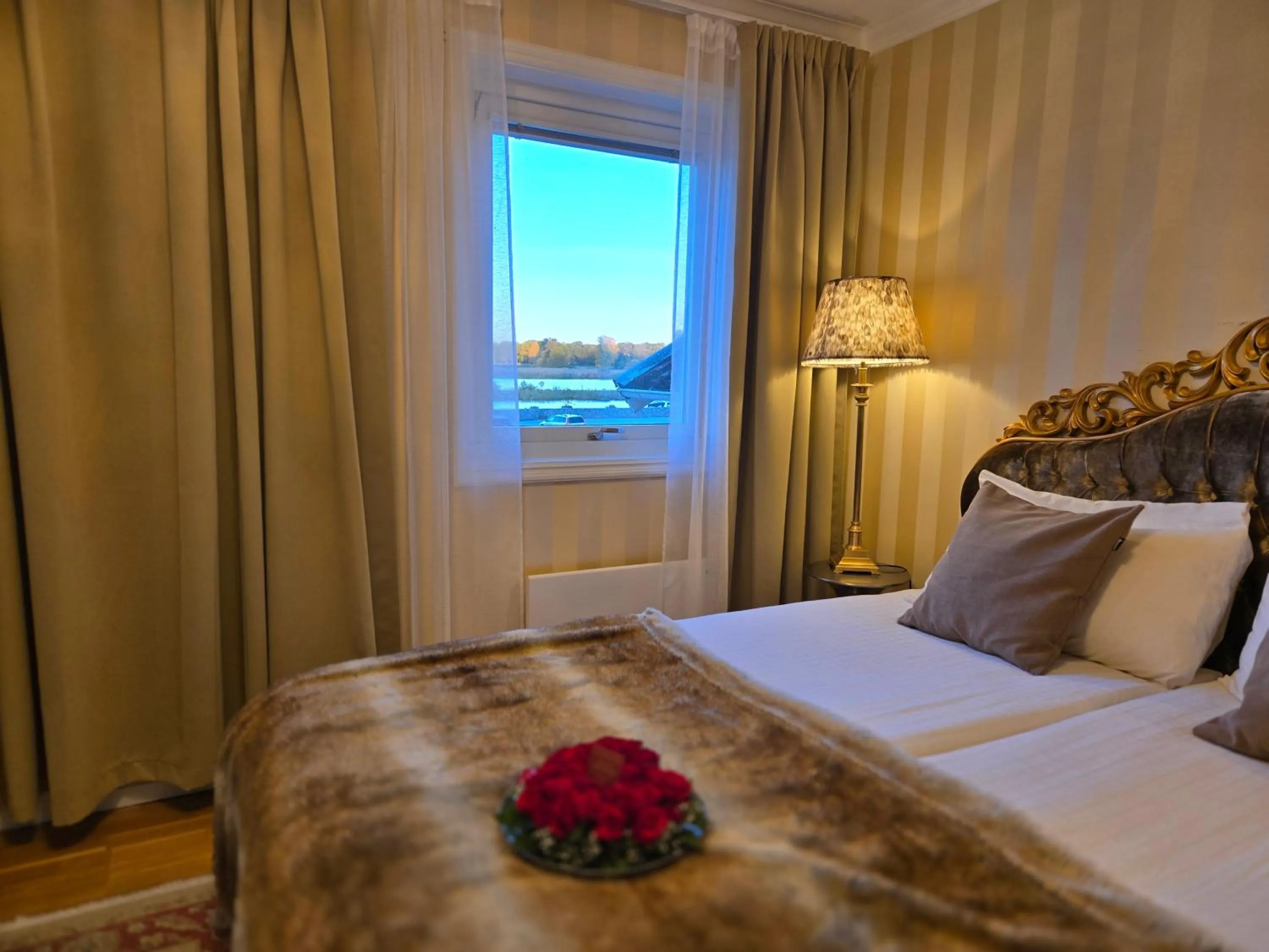 Bed in Vänerport Lakefront Hotell