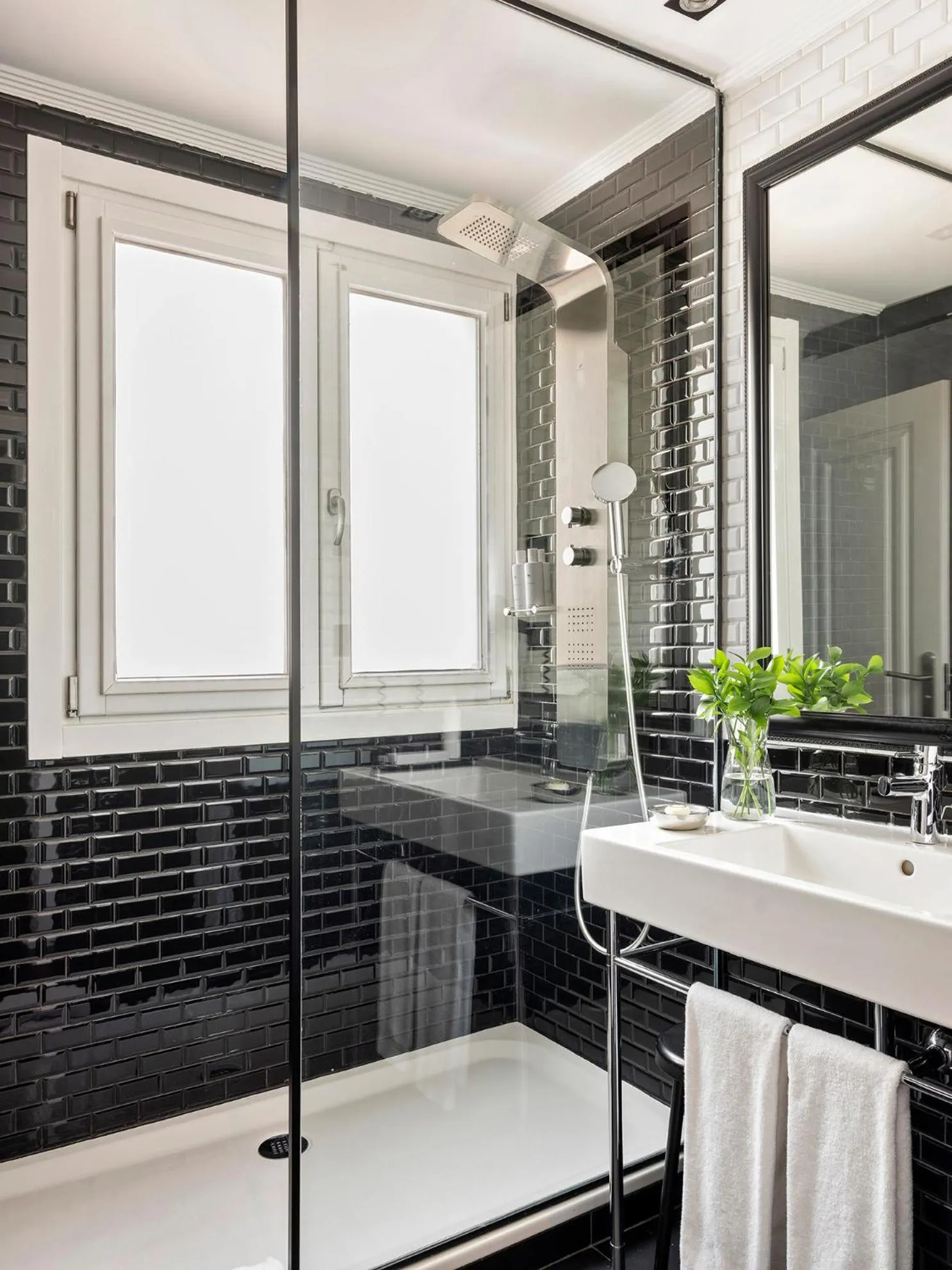 Bathroom in The Principal Madrid, Small Luxury Hotels