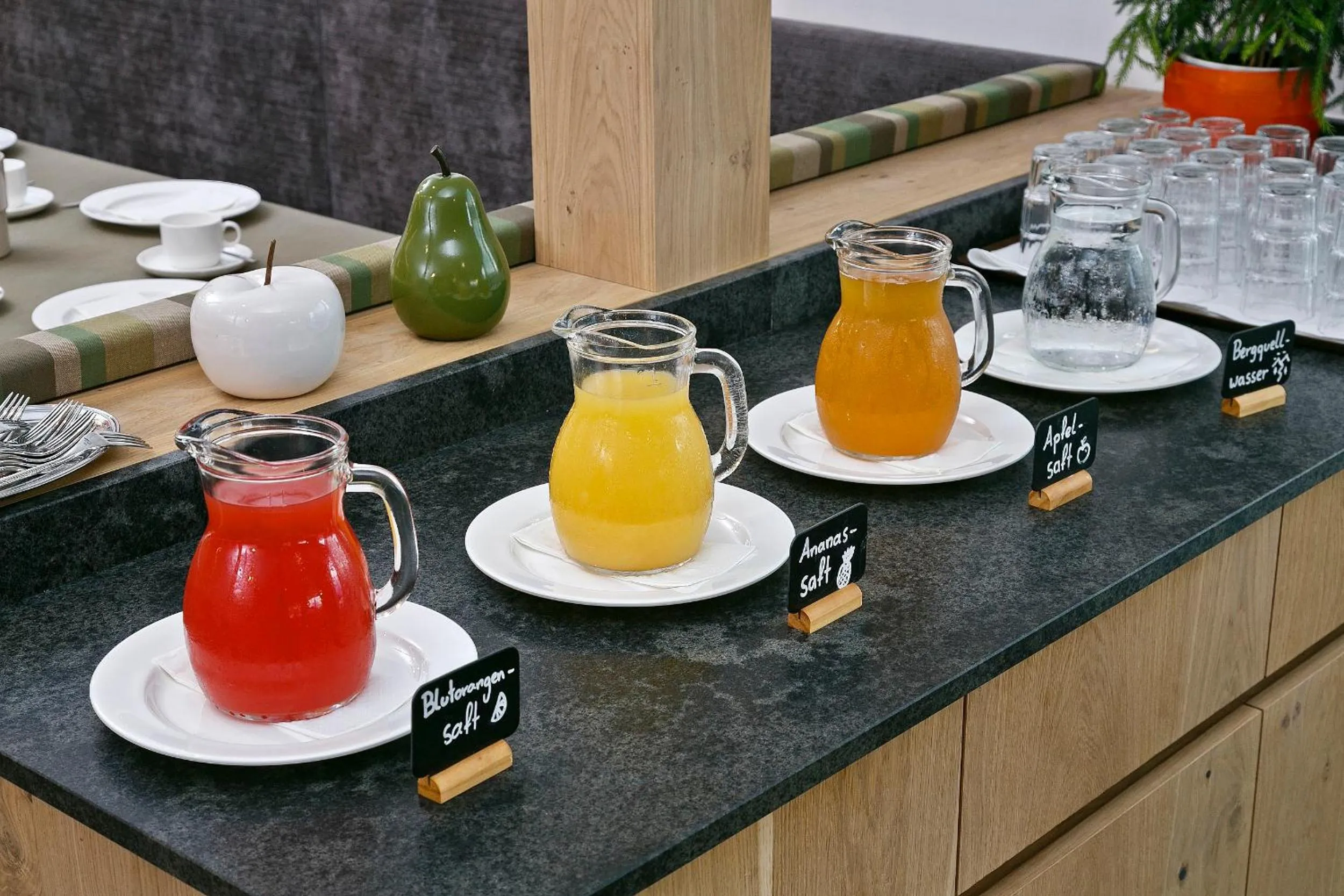 Breakfast in Appartement-Hotel Anthea