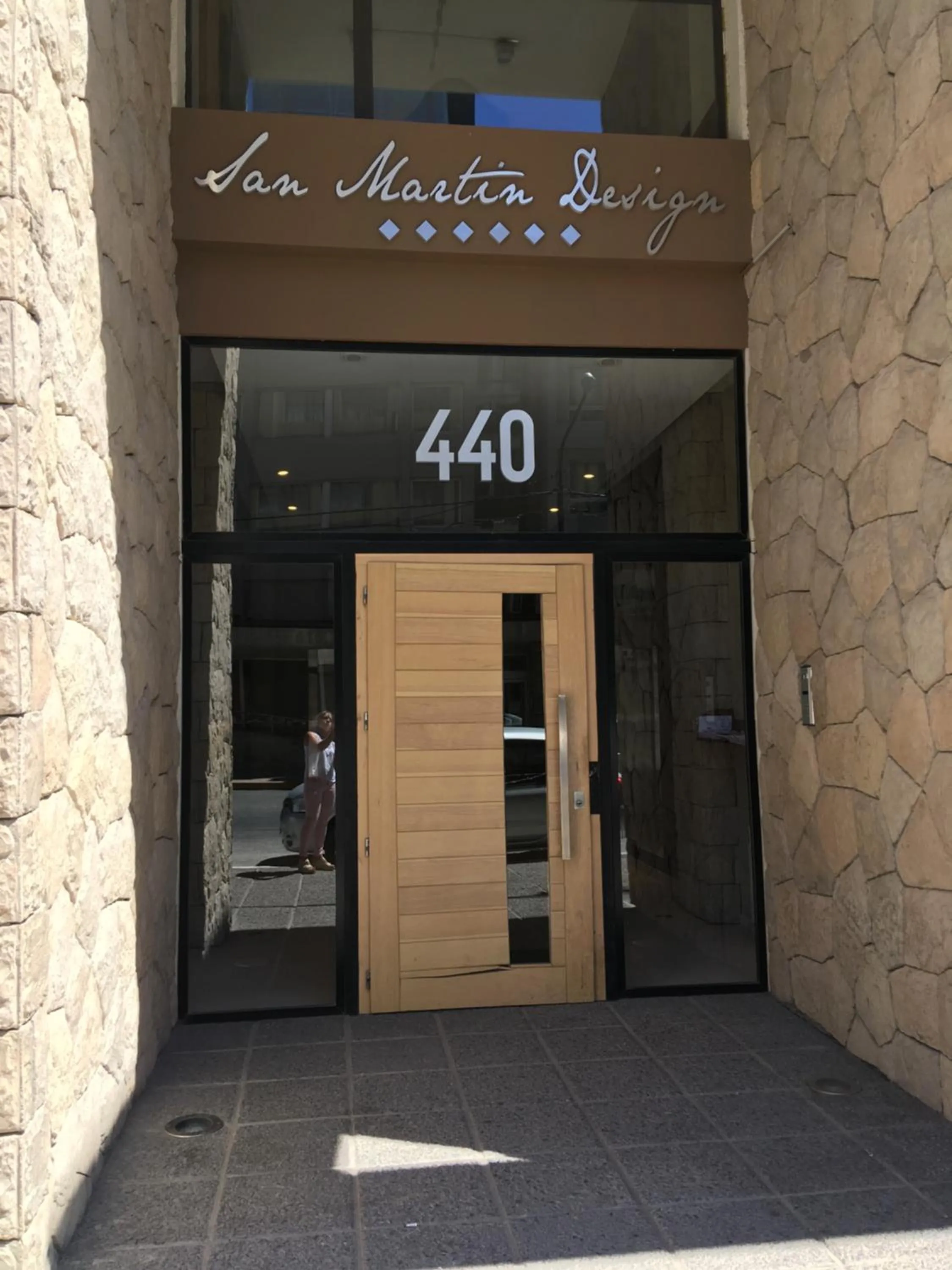 Facade/entrance in Baritur