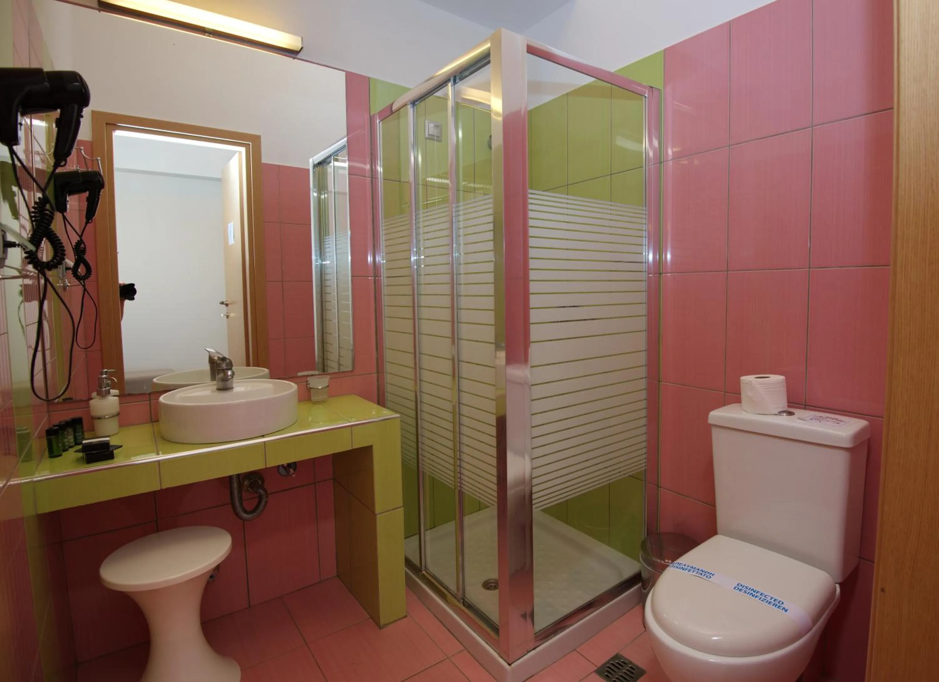 Bathroom in 4epoches