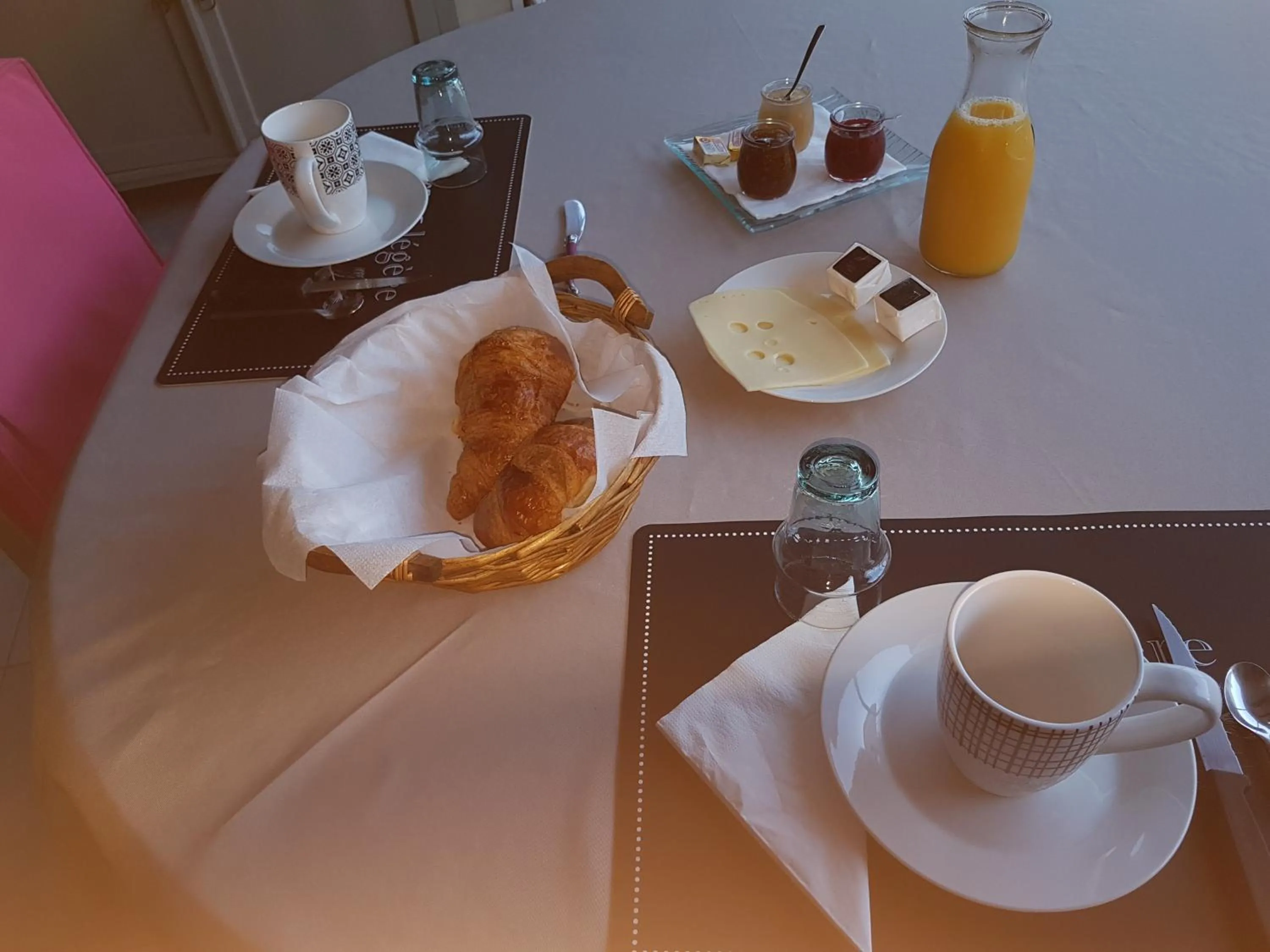 Breakfast in fleur de garance