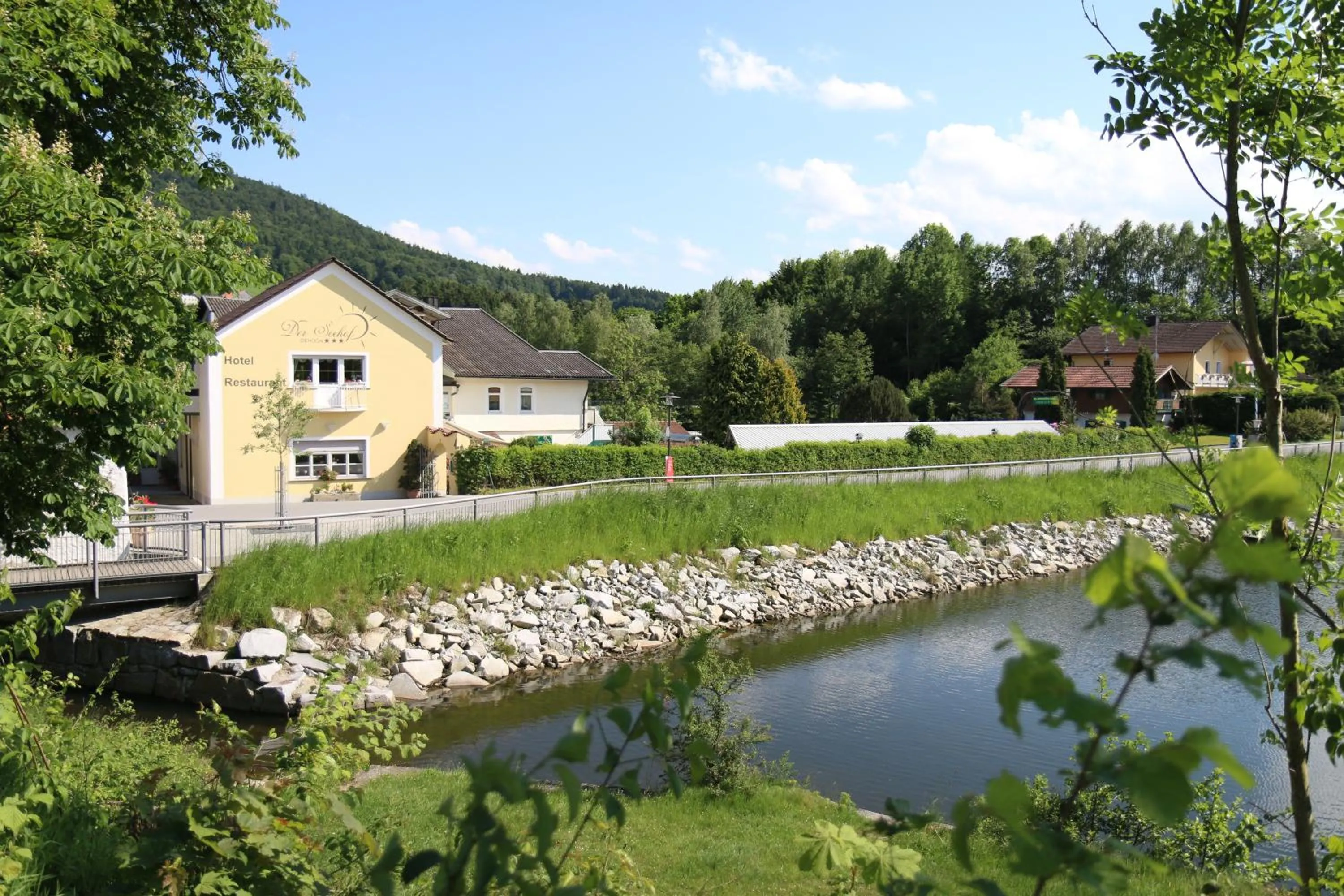 Property building in Hotel Der Seehof