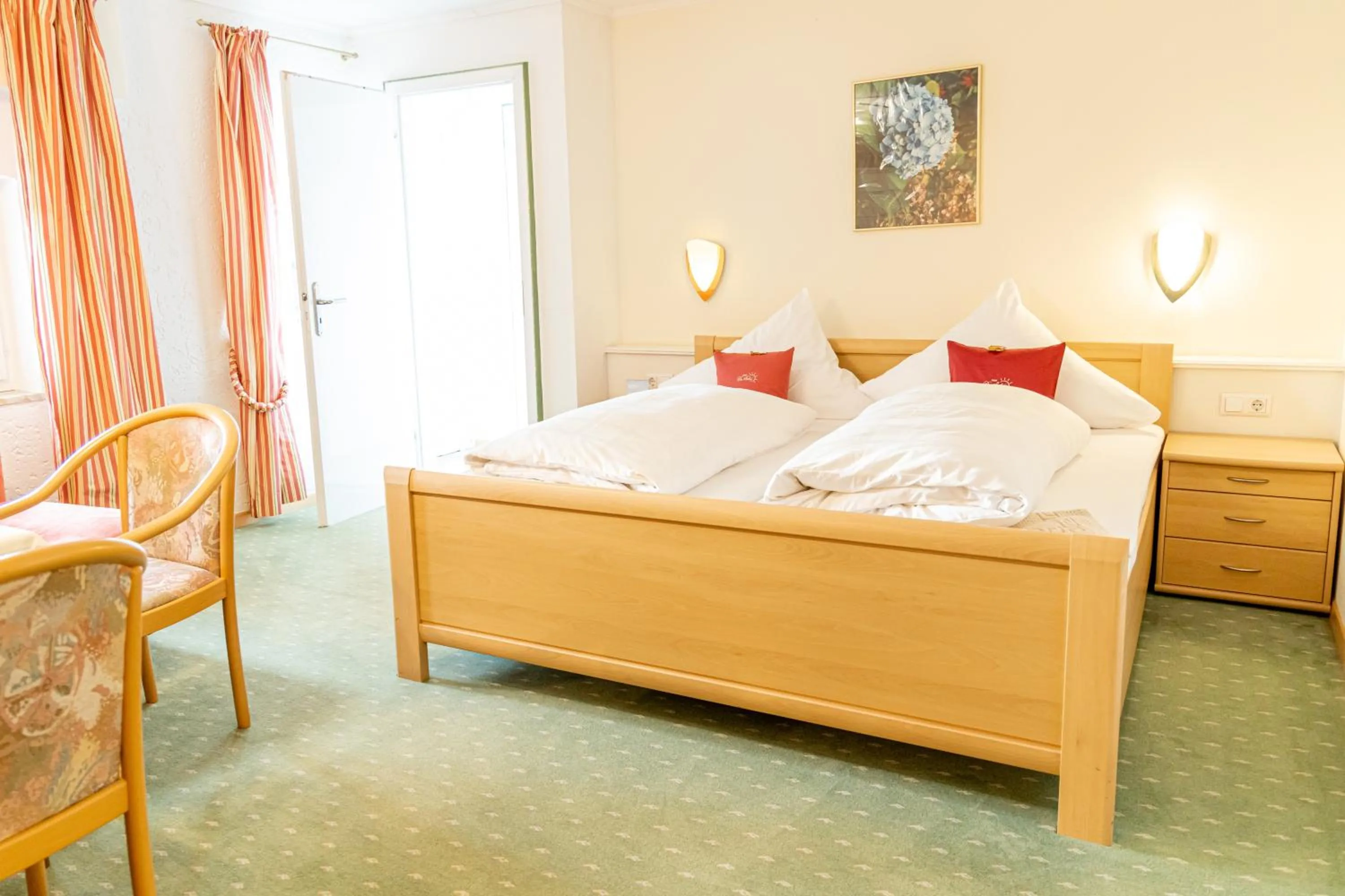 Bedroom, Bed in Hotel Der Seehof