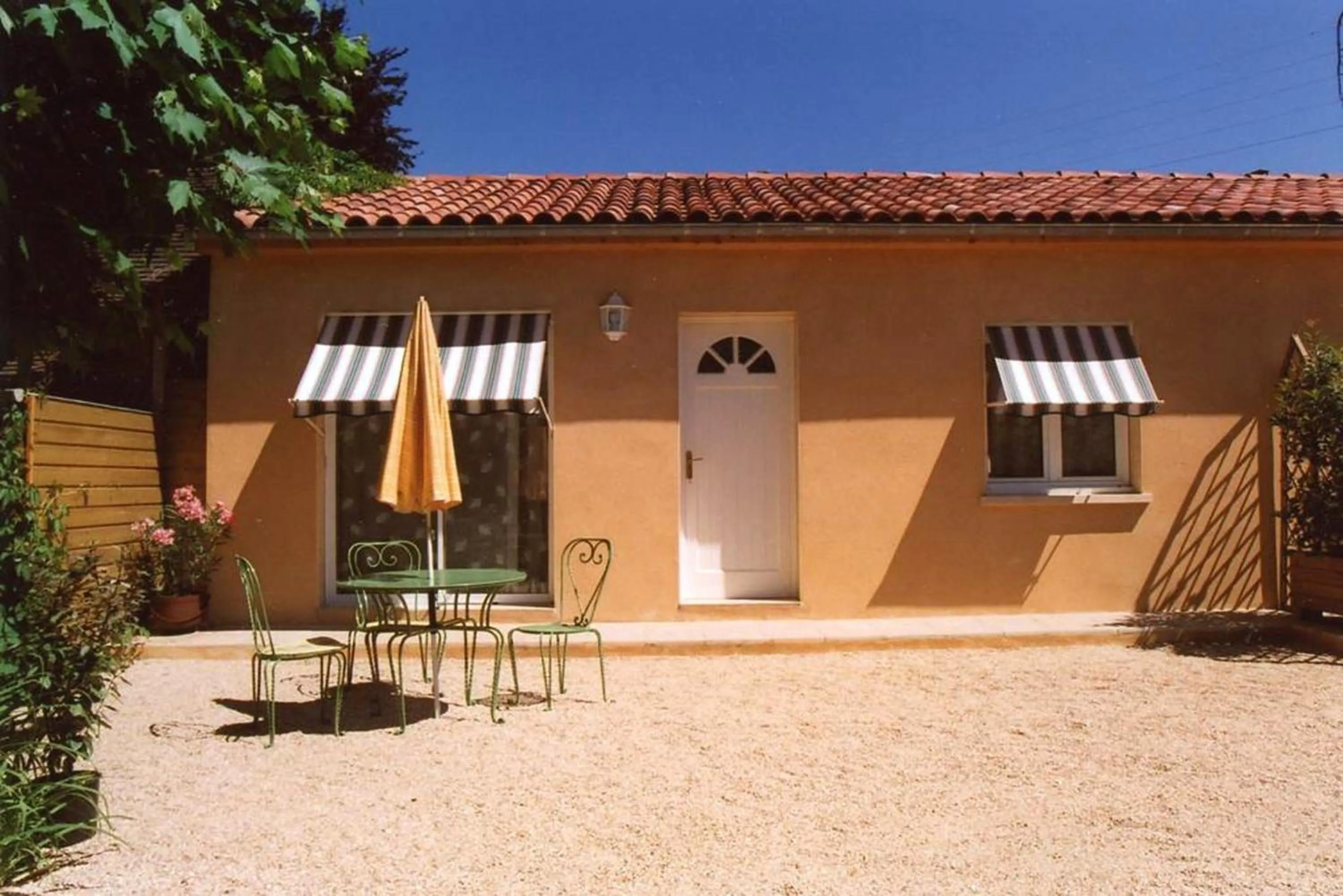 Property building in Villa de charme, Sarlat-la-Canéda, jardin