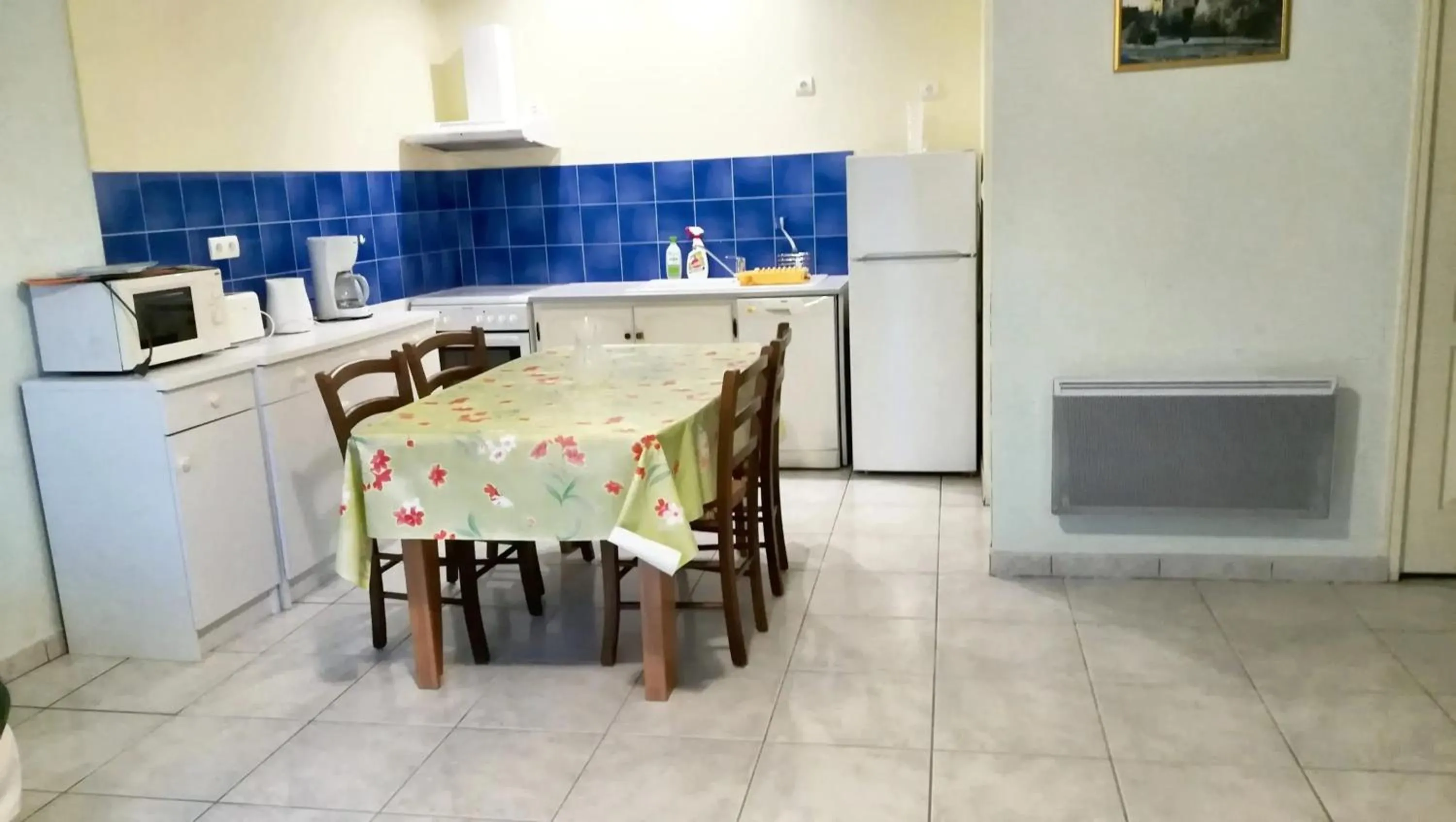 Kitchen or kitchenette in Villa de charme, Sarlat-la-Canéda, jardin