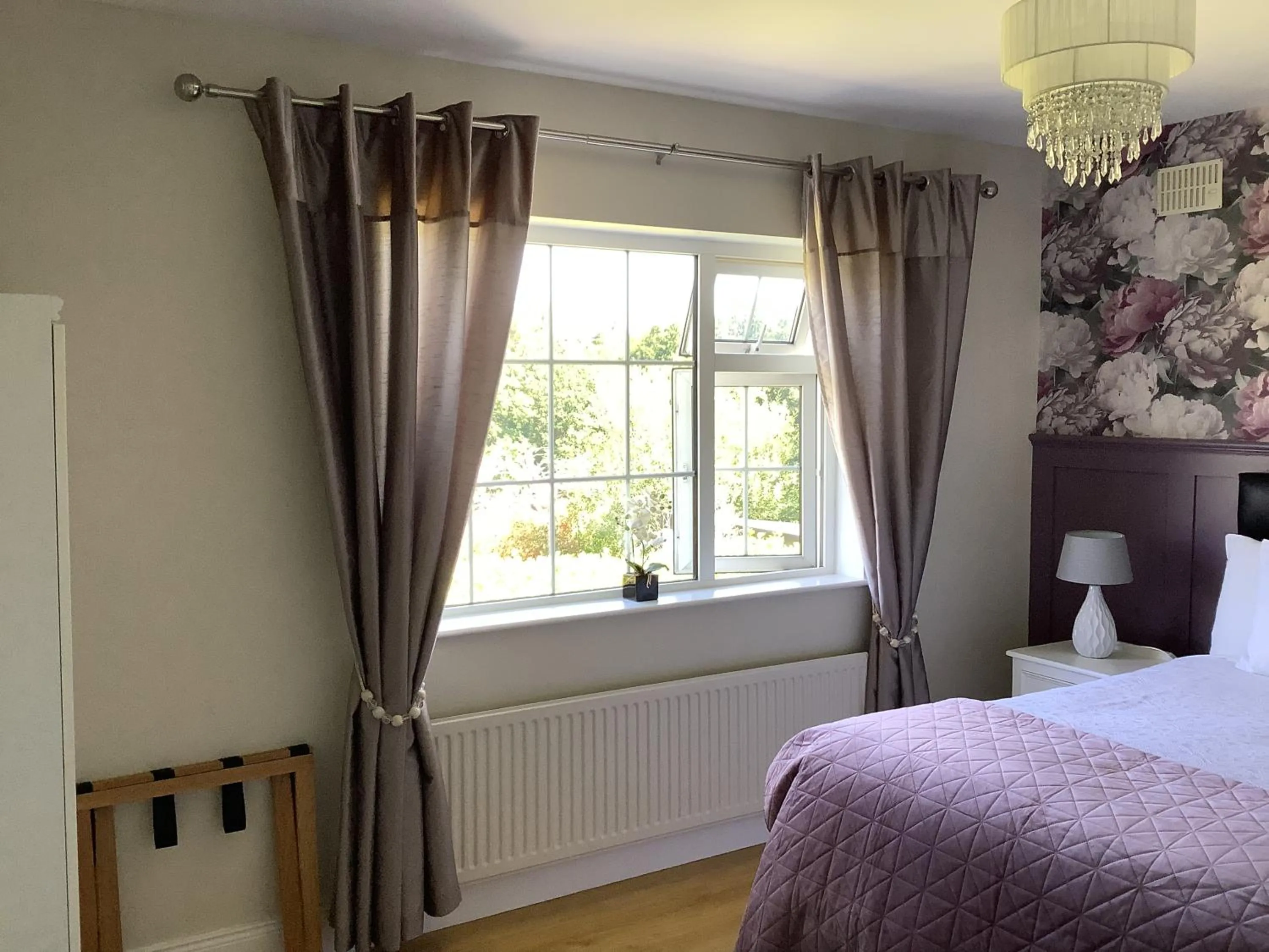 Bed in O' Sullivan's B & B