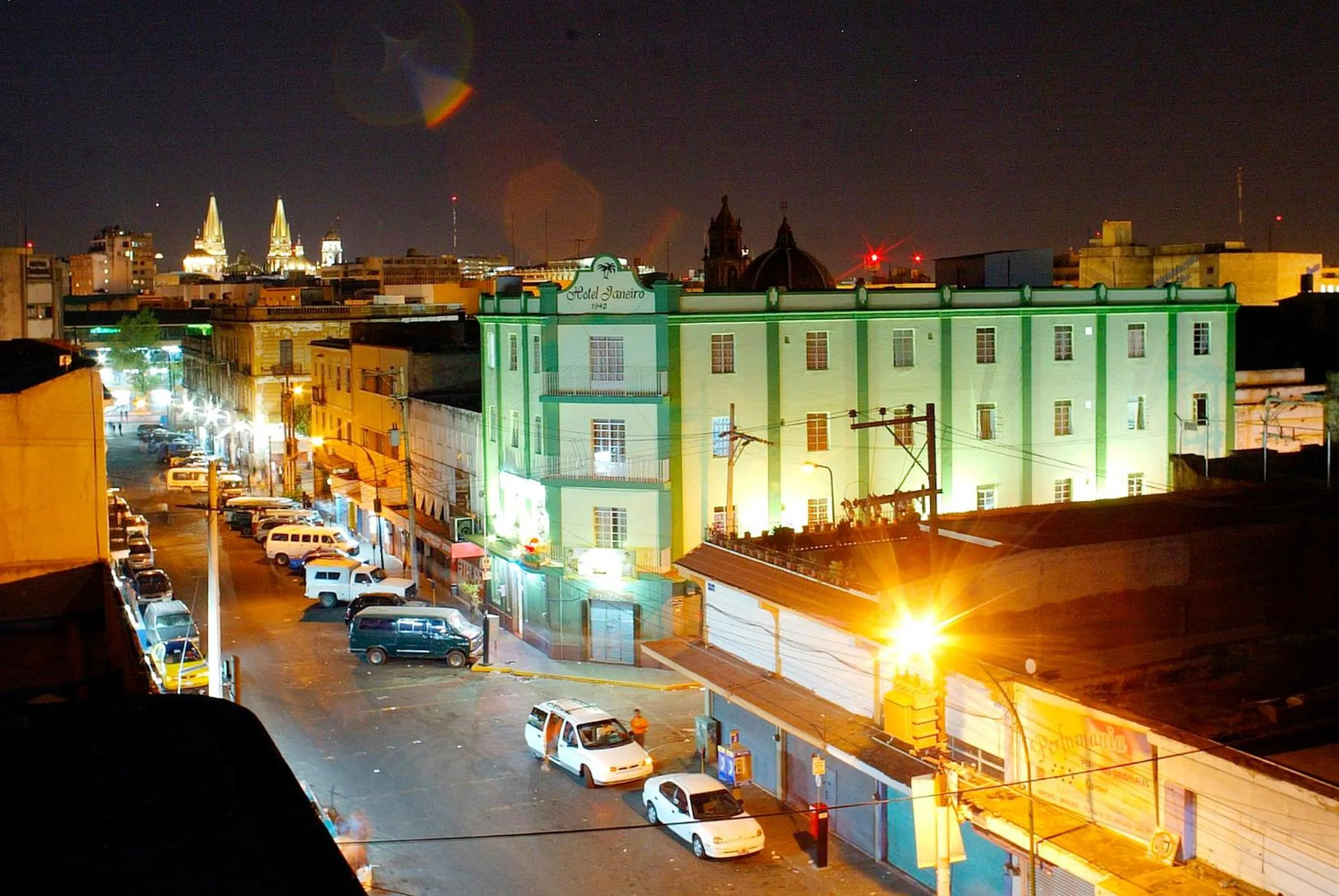 Property building in Hotel Janeiro