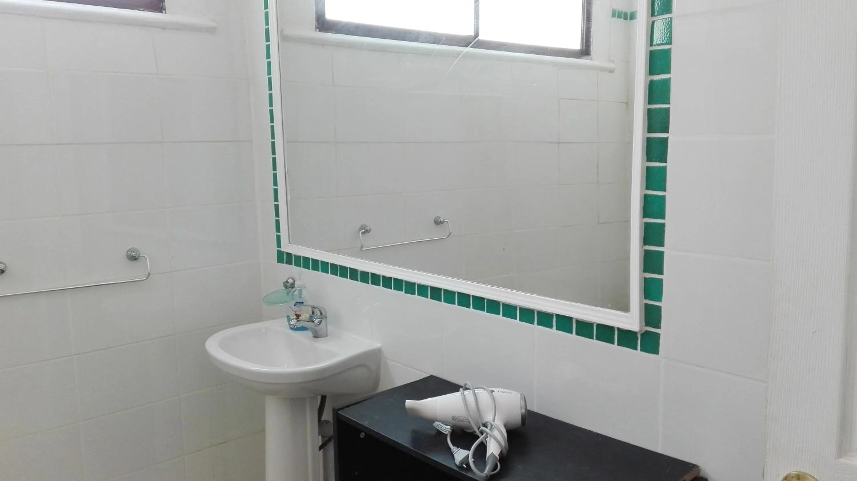 Bathroom in Mediterraneo Apartments (Recreo)