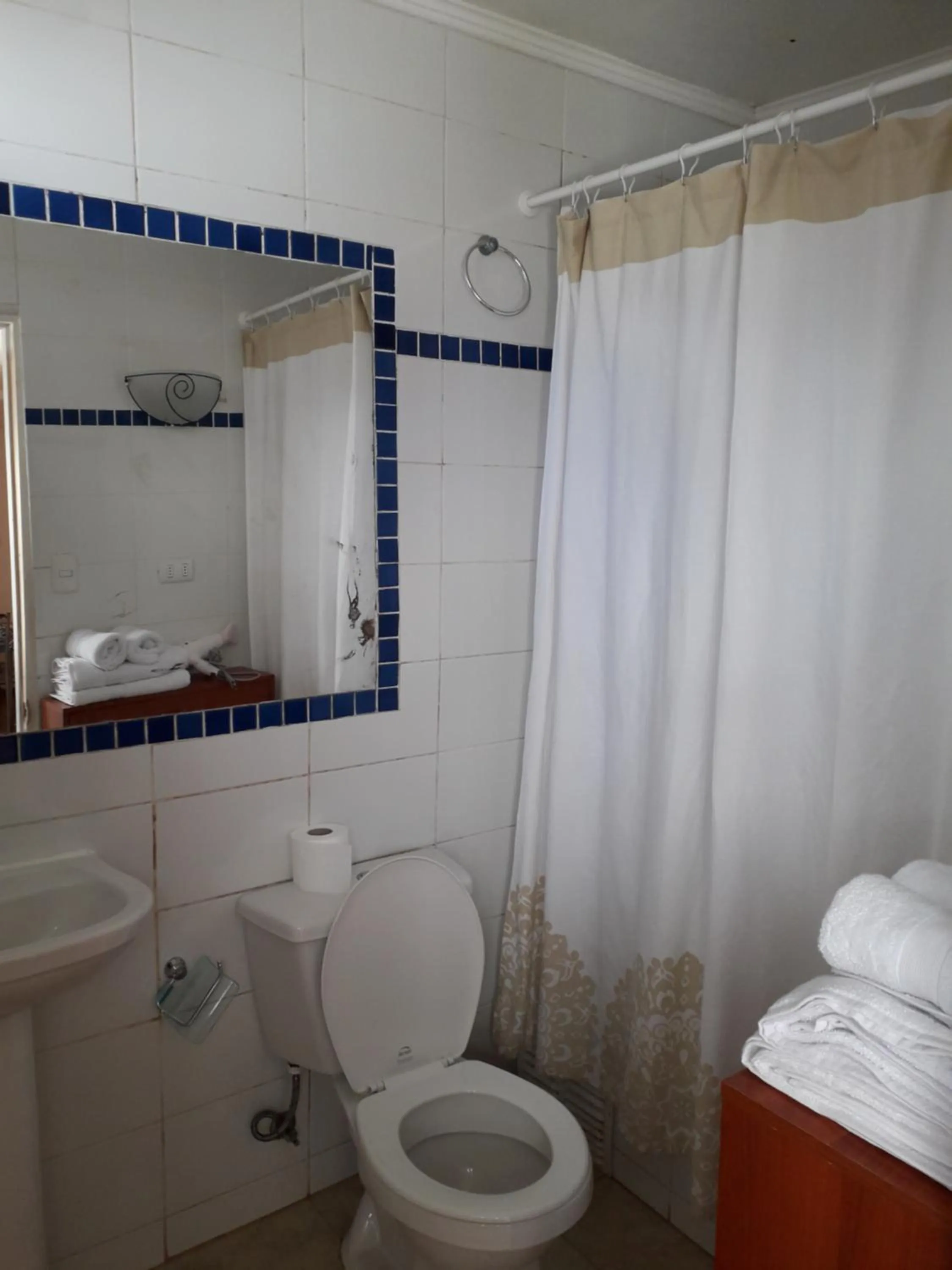 Bathroom in Mediterraneo Apartments (Recreo)