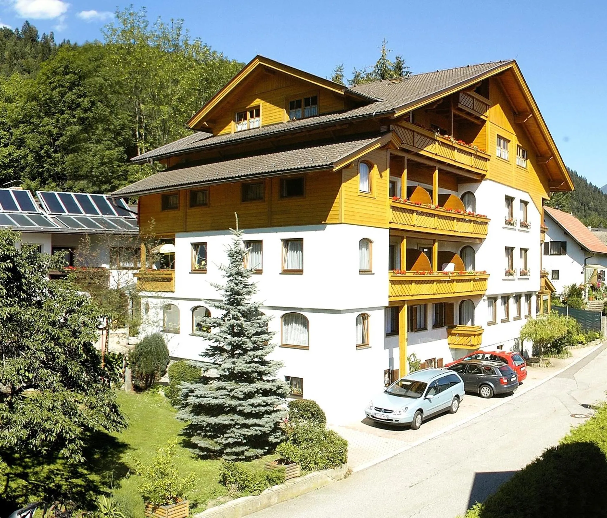 Property building in Familienhotel Steindl