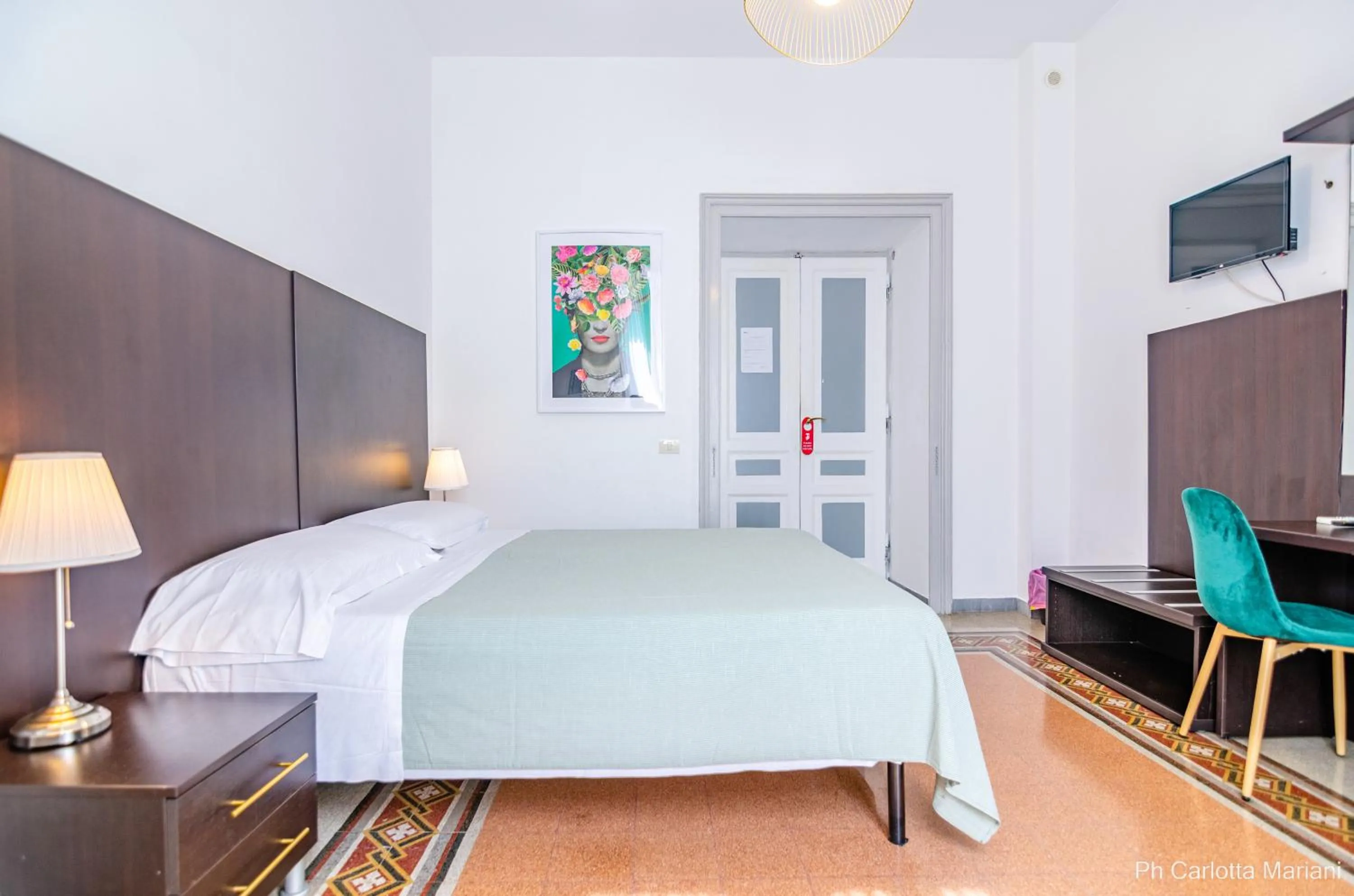 Bedroom, Bed in El Dorado Colosseum