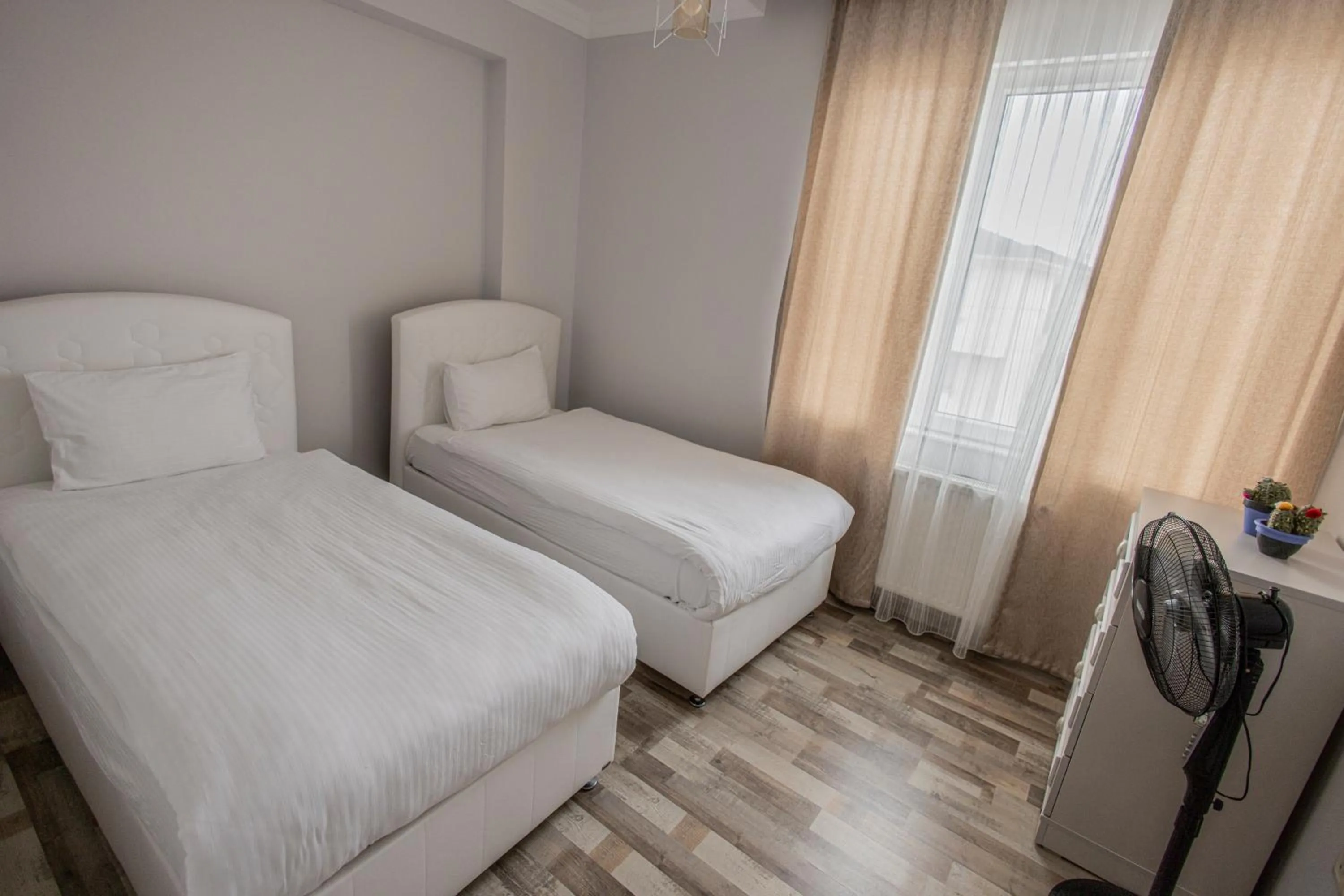 Bedroom, Bed in Zb home