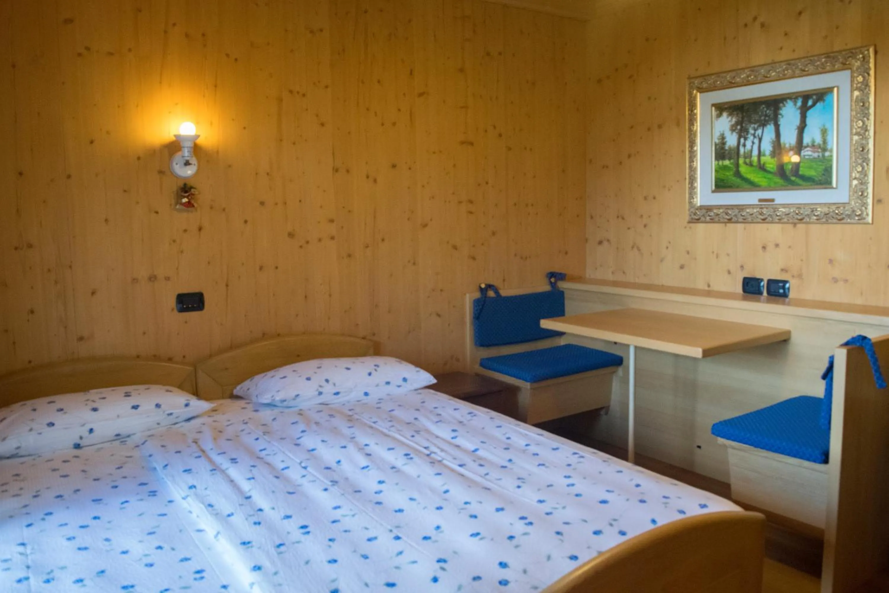 Bed in B&B Affittacamere Larix