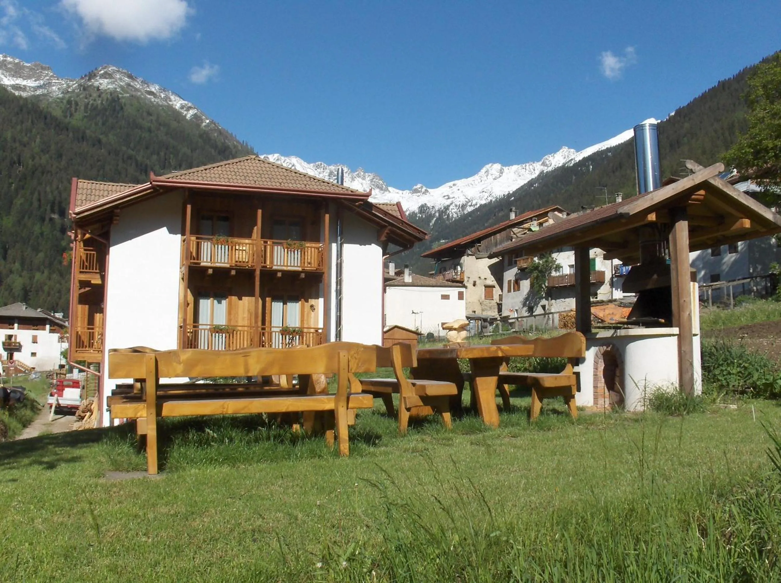 Garden in B&B Affittacamere Larix