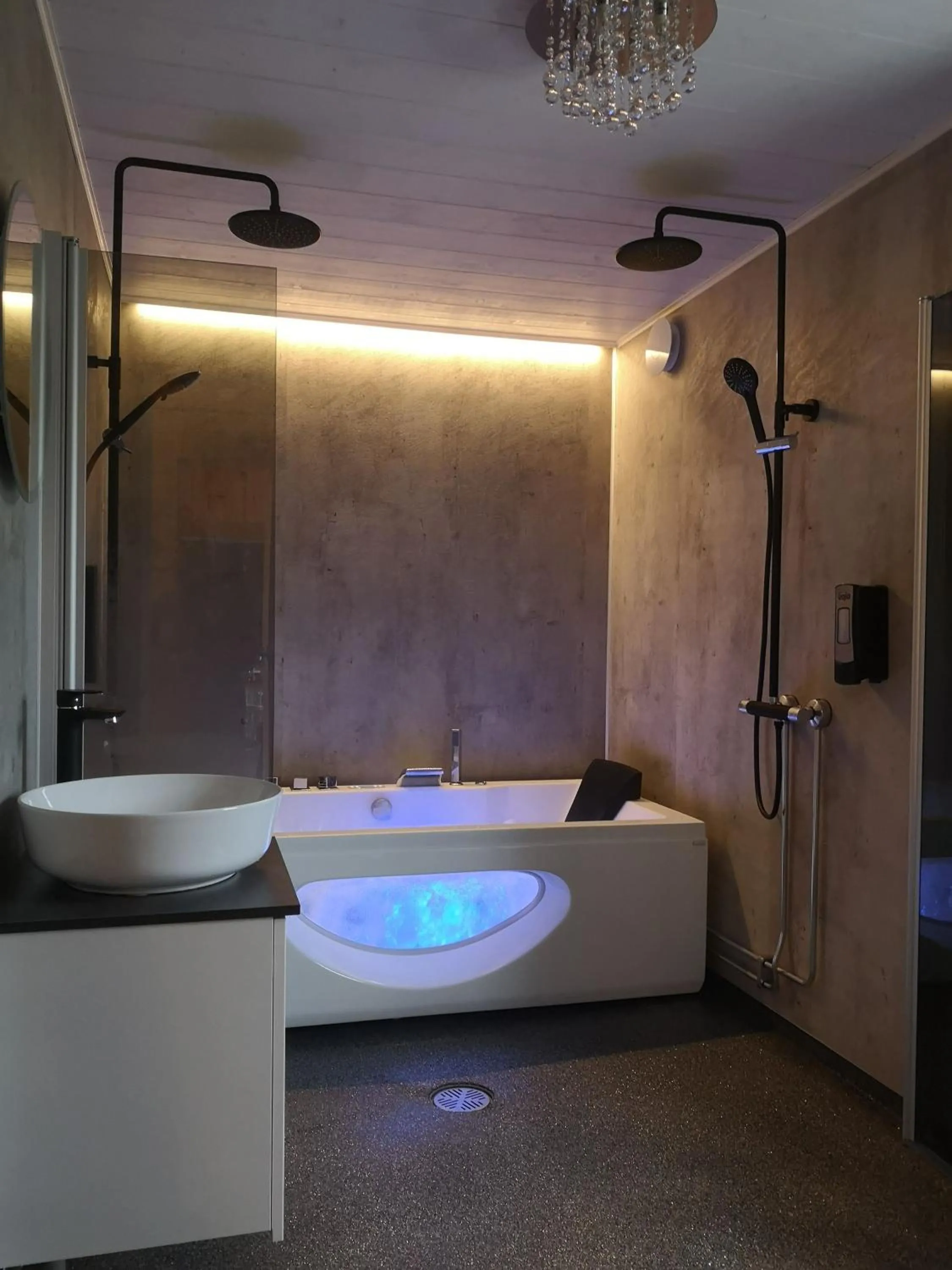 Bathroom in Villa Korkatti