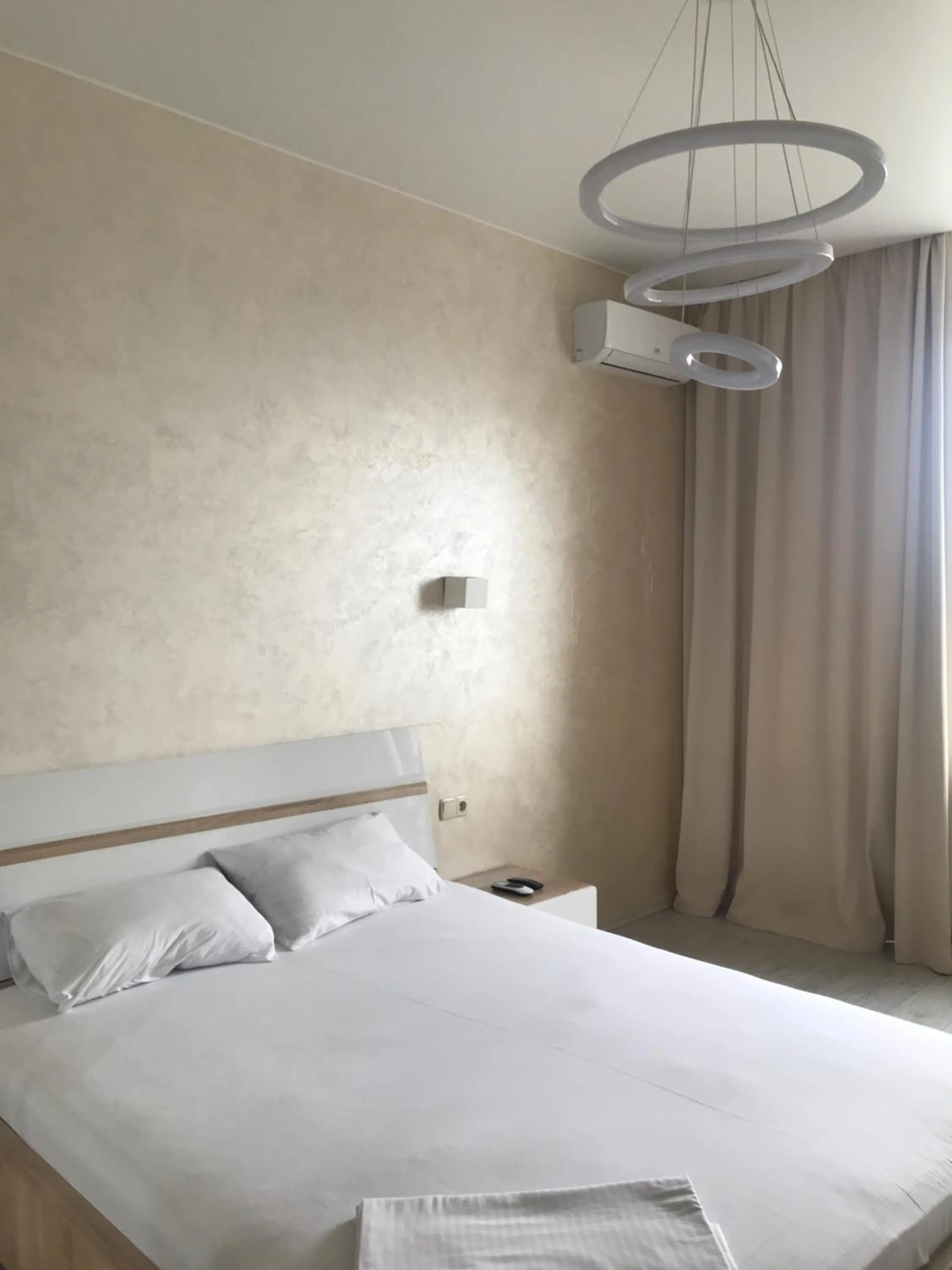Bedroom, Bed in Apart Assistant on Smart Plaza