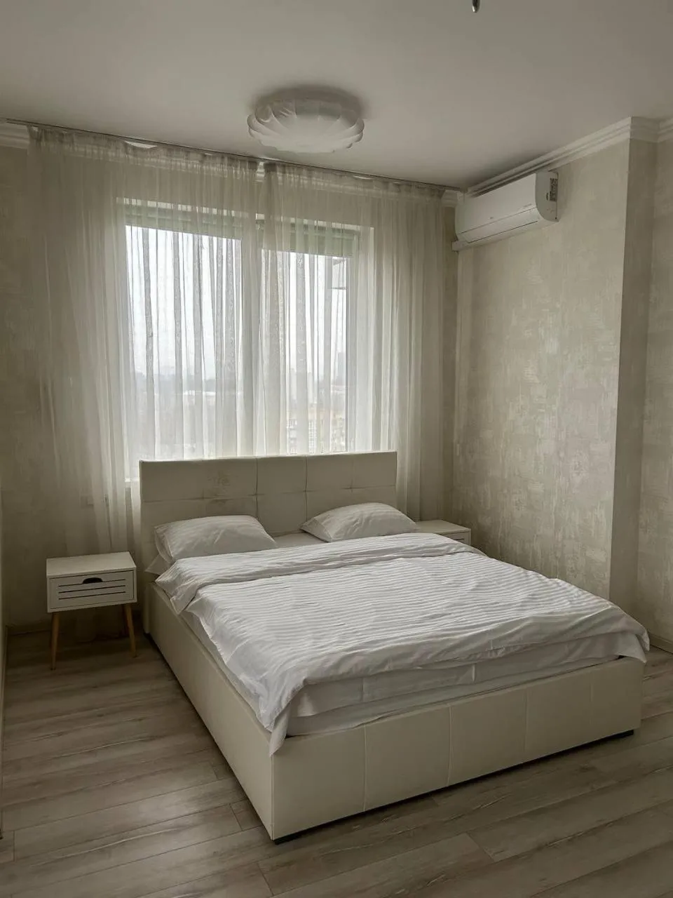 Bed in Apart Assistant on Smart Plaza