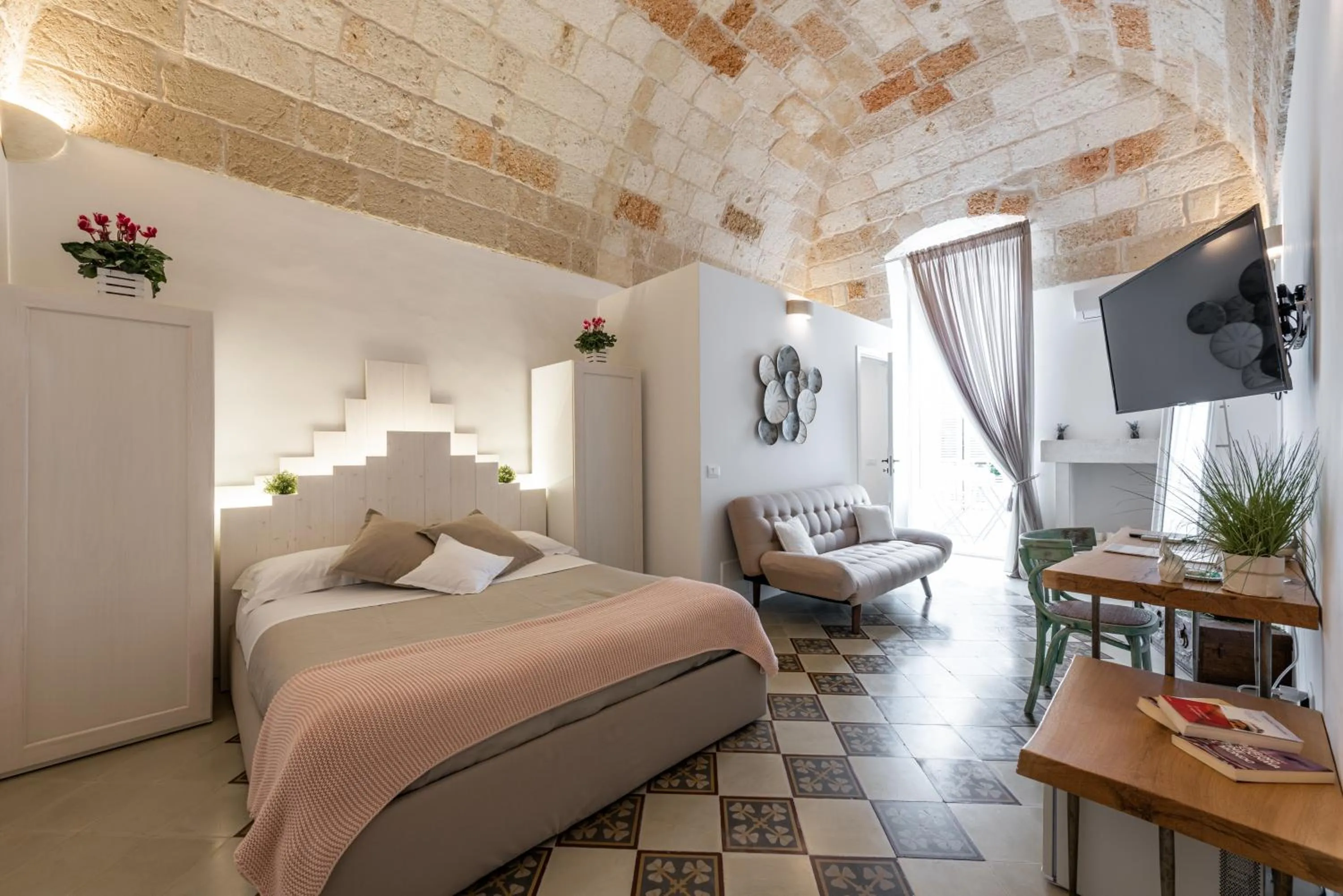 Deluxe Double Room with Balcony in D'aprile Dimore