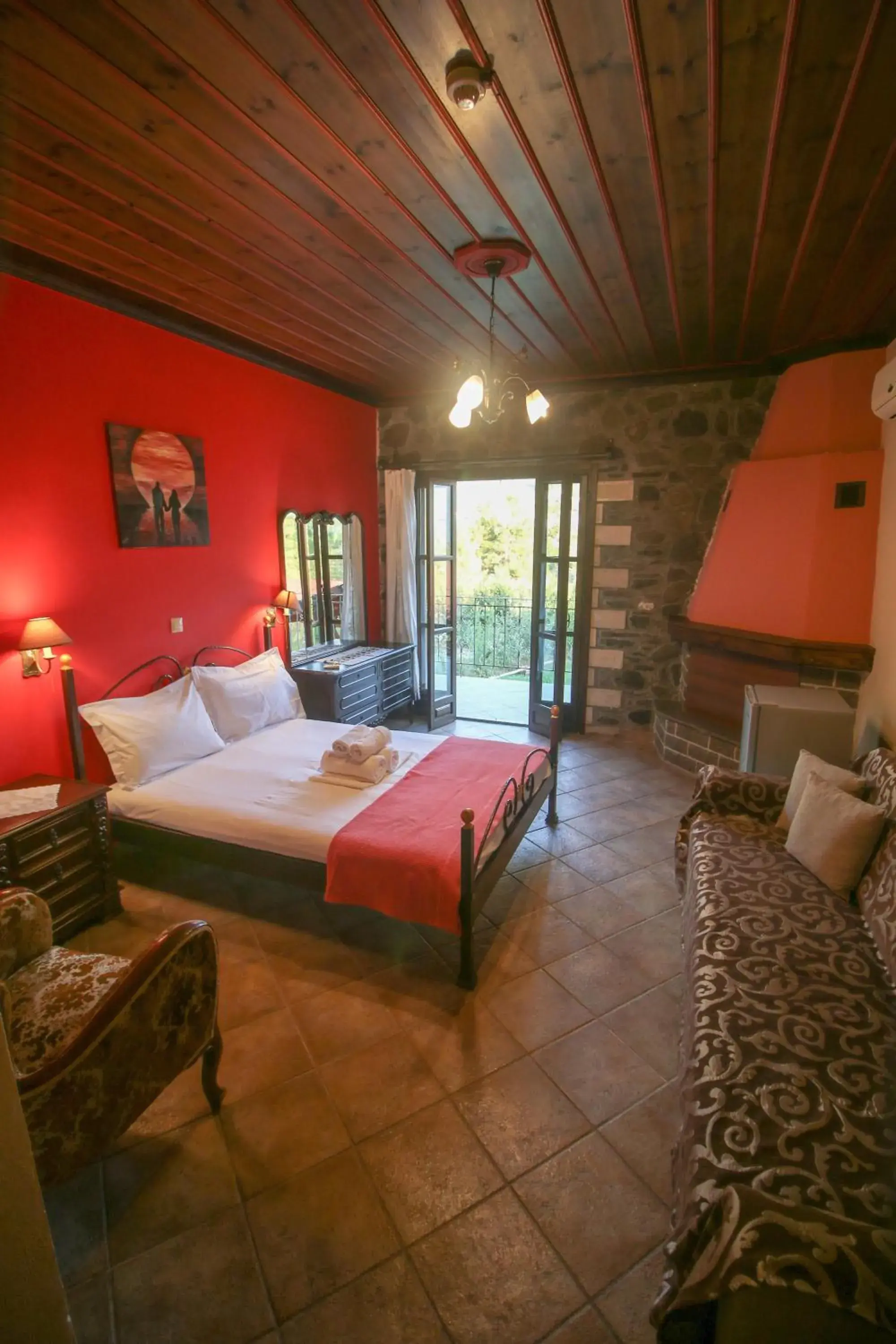 Superior Double Room with Fireplace in Konitsa Panorama Superior Double Room with Fireplace in Konitsa Panorama