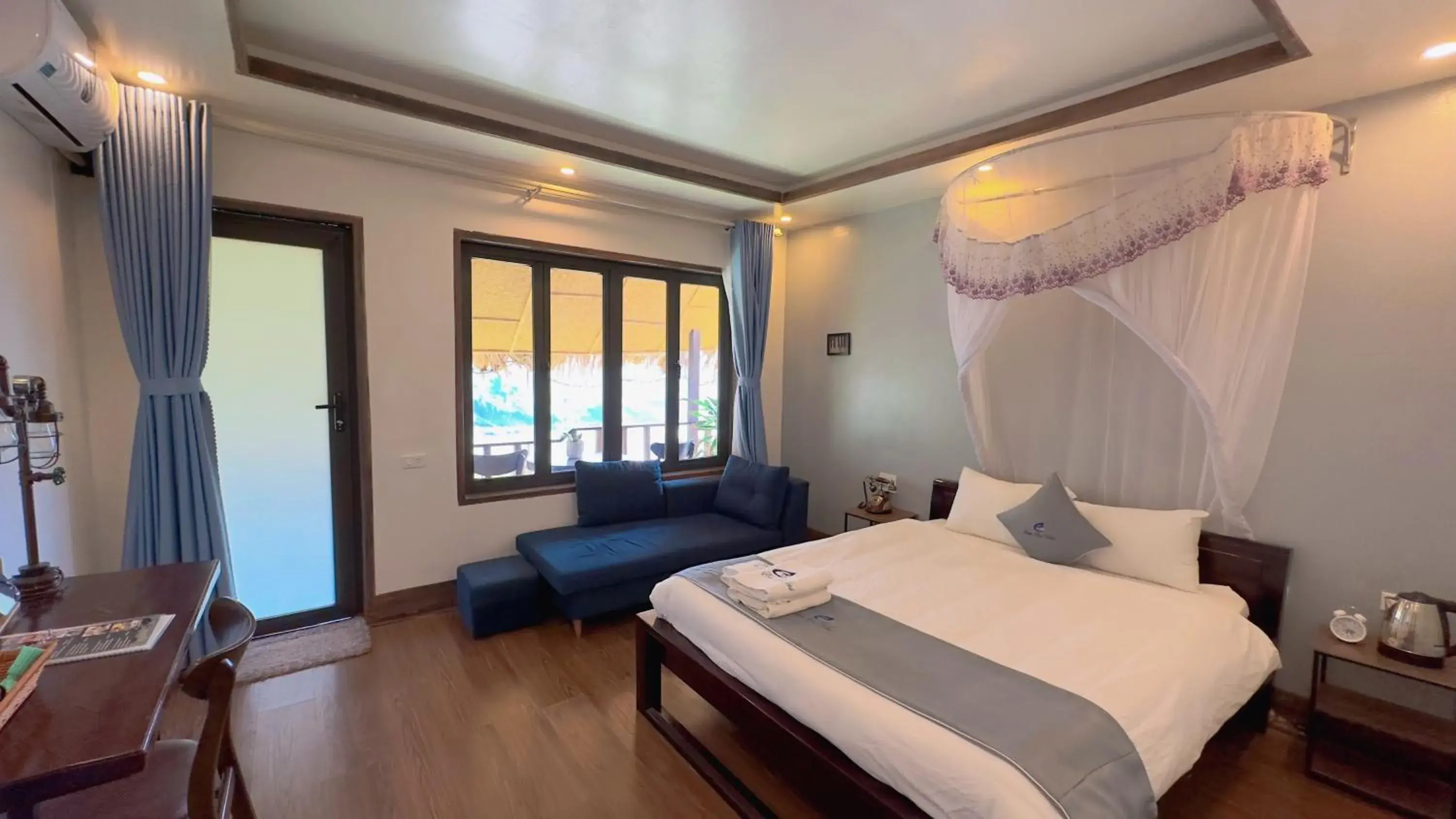 Deluxe Double Bungalow in Sapa Eco Villas & Spa Deluxe Double Bungalow in Sapa Eco Villas & Spa