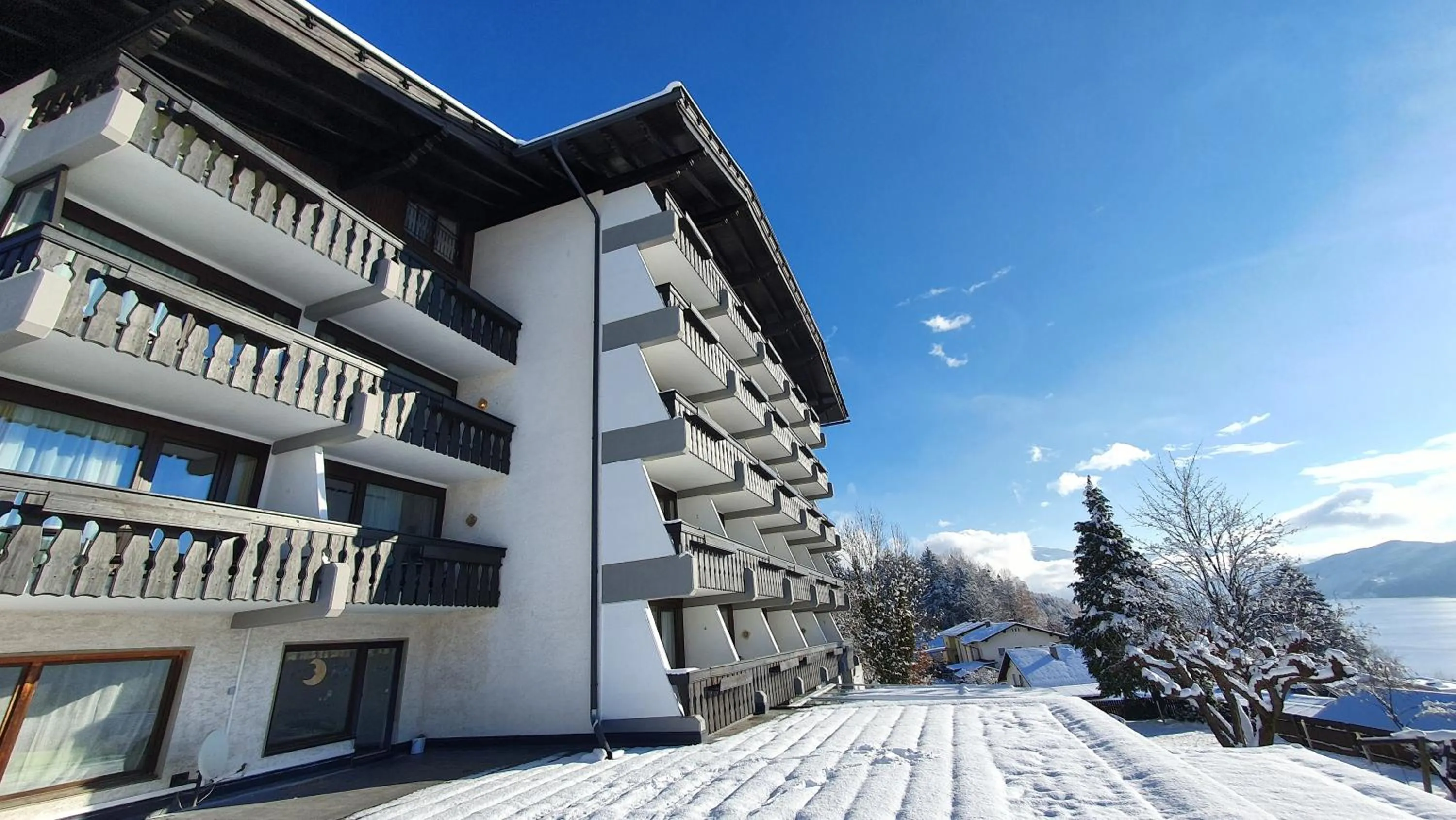 Property building in Hotel Bellevue