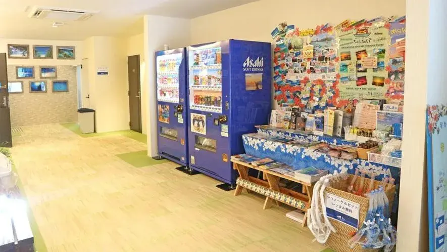 Property building in Little Mermaid Hotel Ishigakijima Property building in Little Mermaid Hotel Ishigakijima