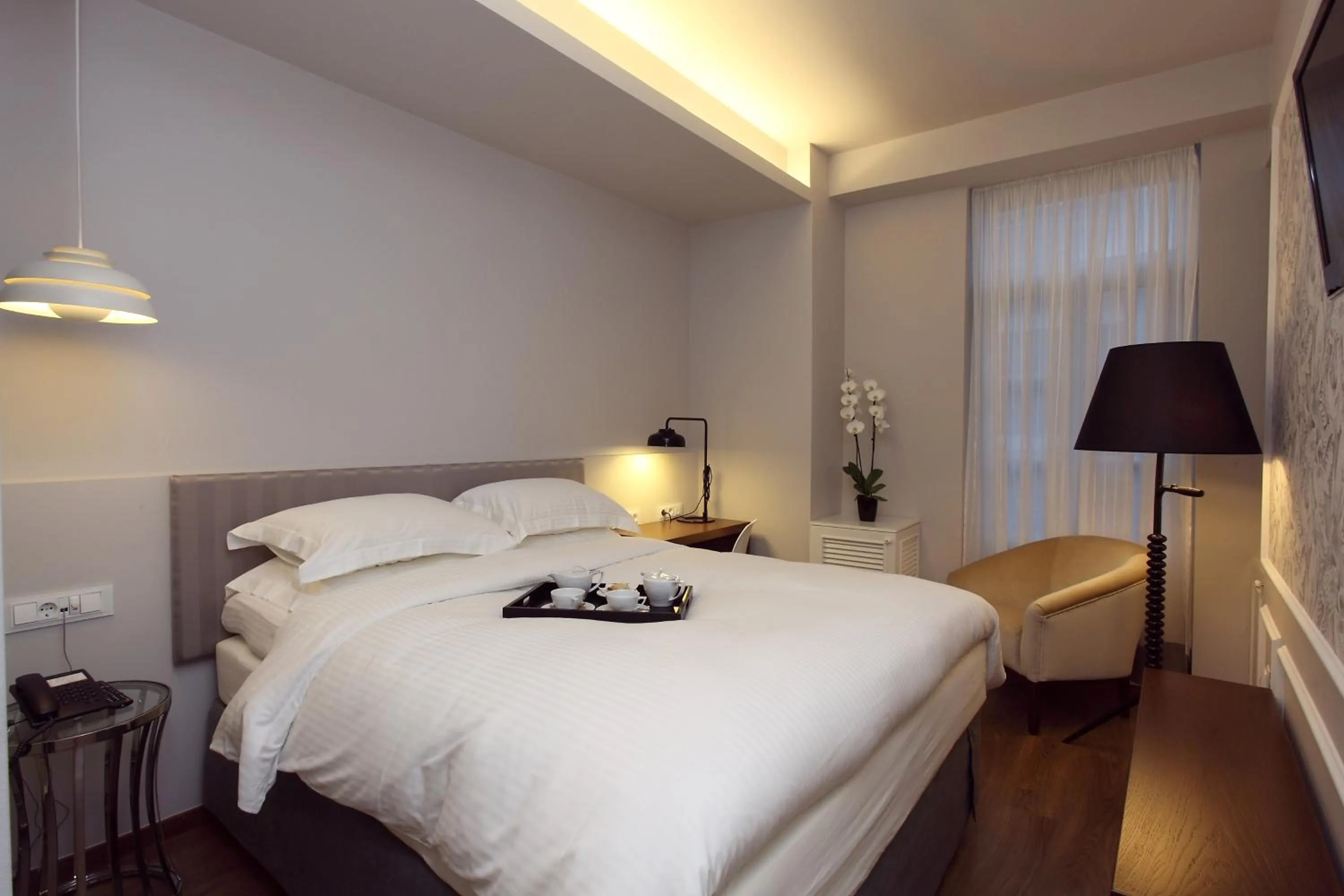 Bed in Hotel Metropolis