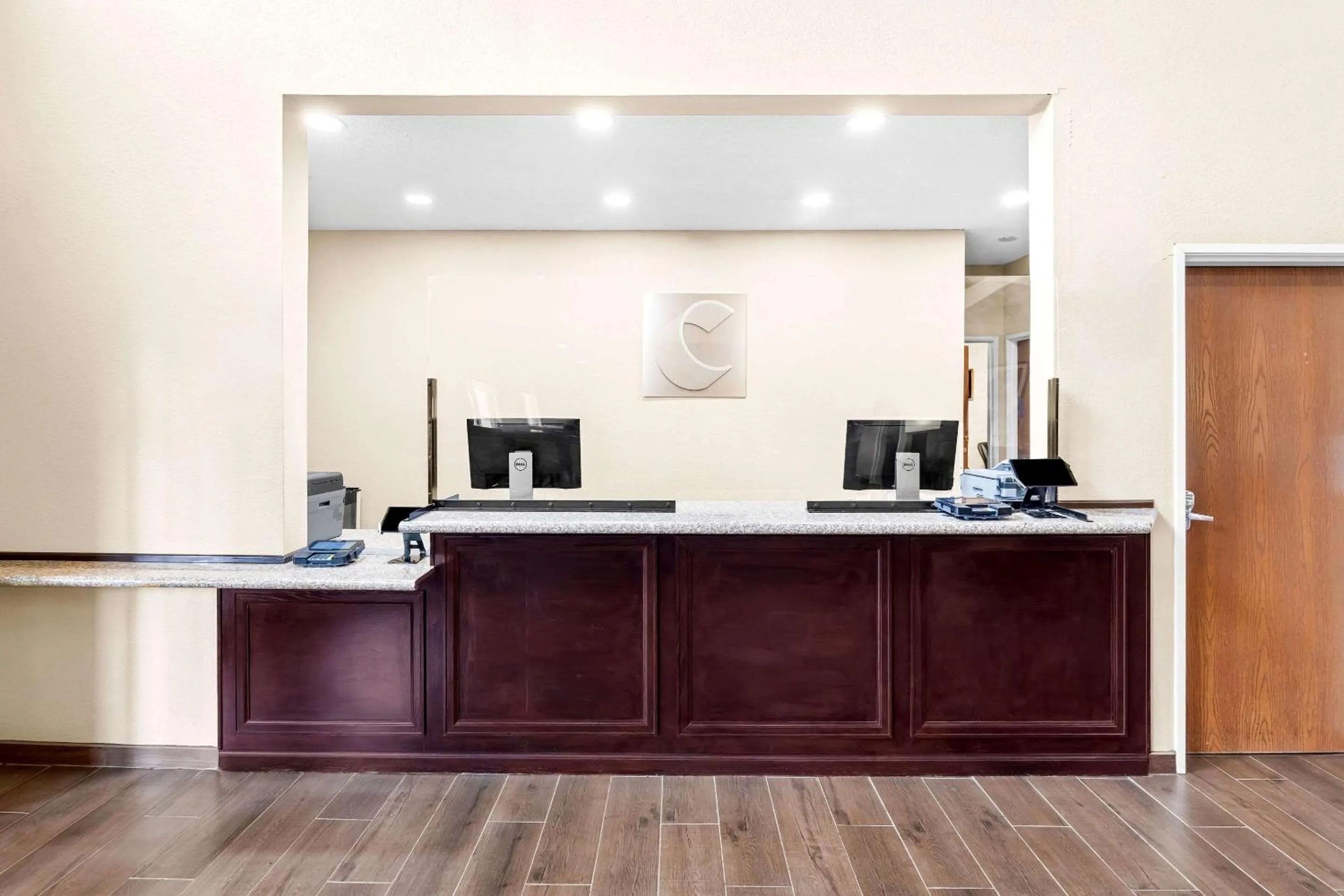 Lobby or reception in Comfort Inn & Suites Pueblo