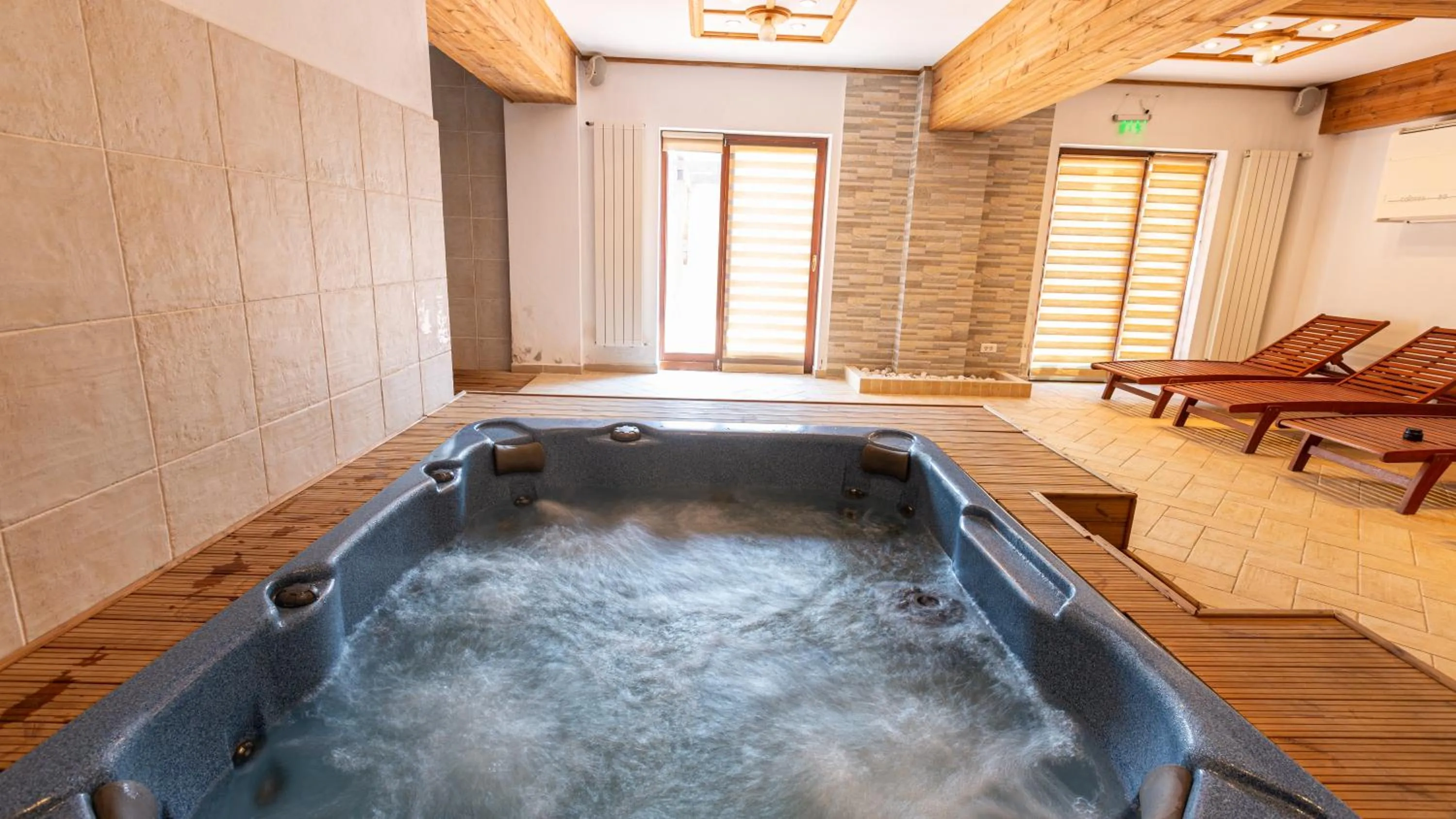 Spa and wellness centre/facilities in Pensiunea Casa Nostalgia