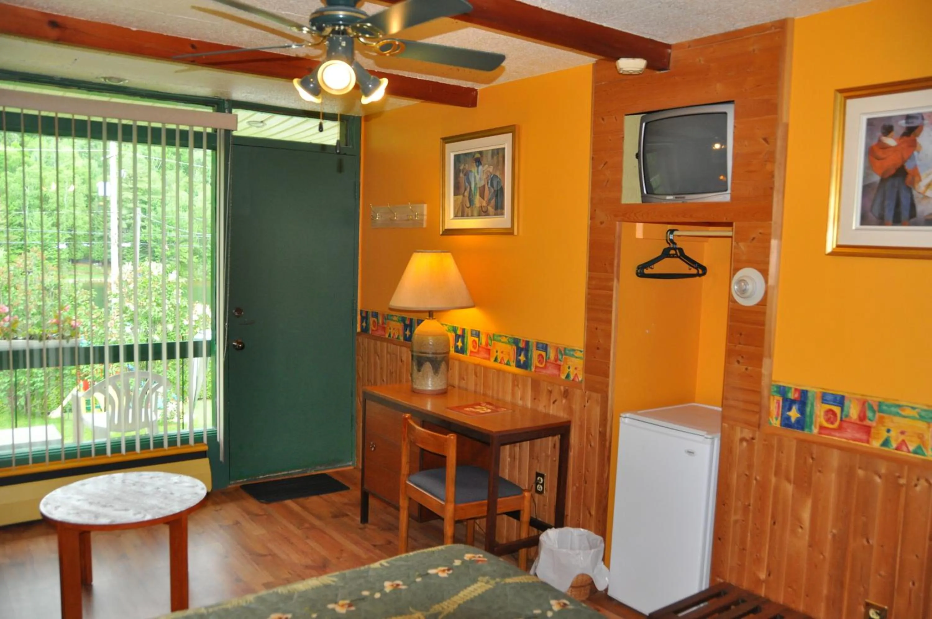 Bedroom in Le Boisé du Lac