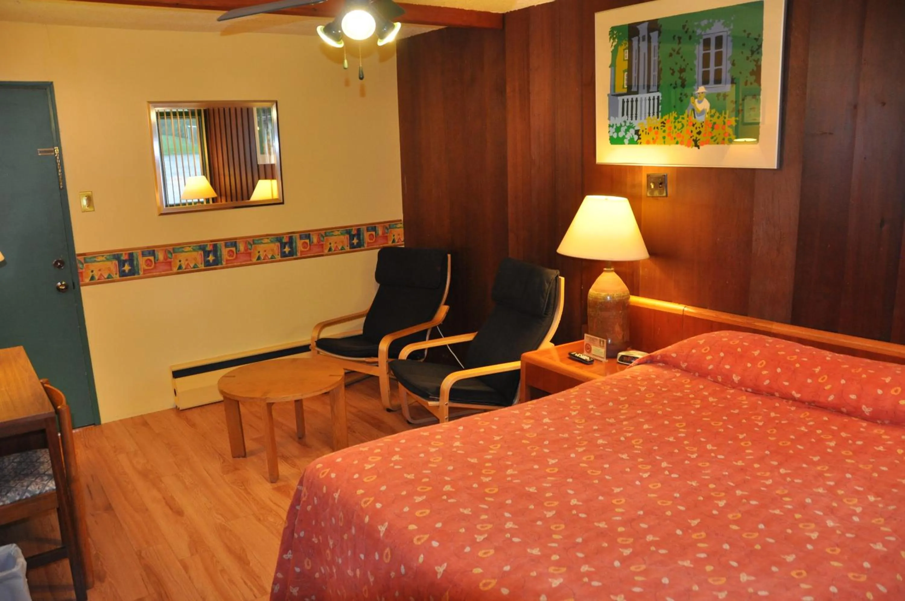 Bedroom, Bed in Le Boisé du Lac