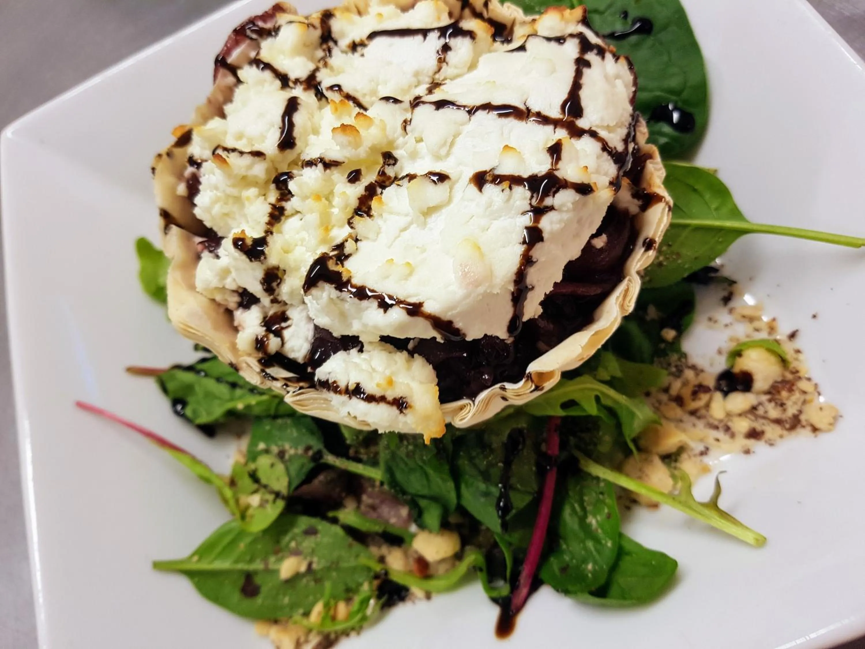 Restaurant/places to eat in Caisleain Oir Hotel