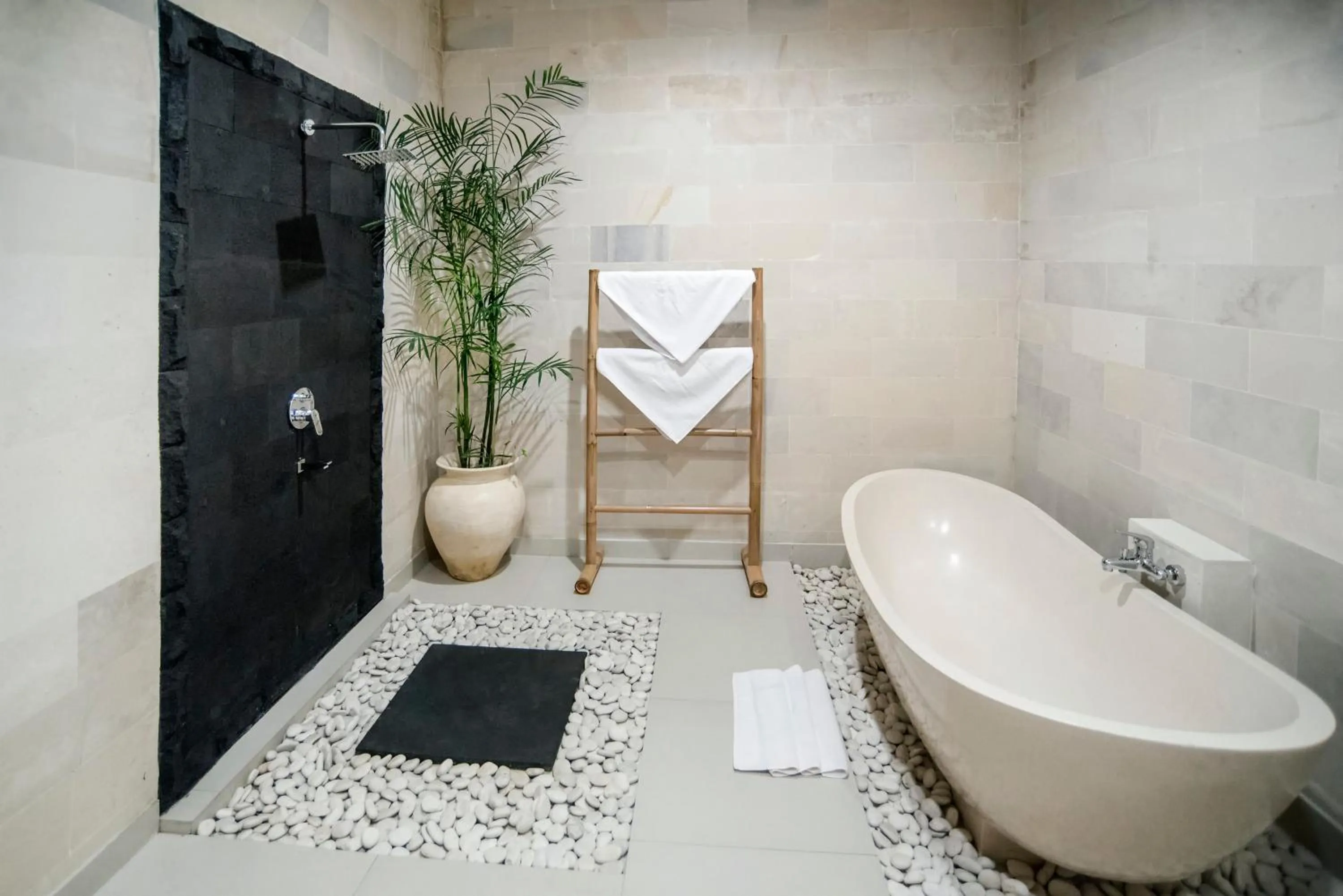 Sandi Agung Villa Bidadari