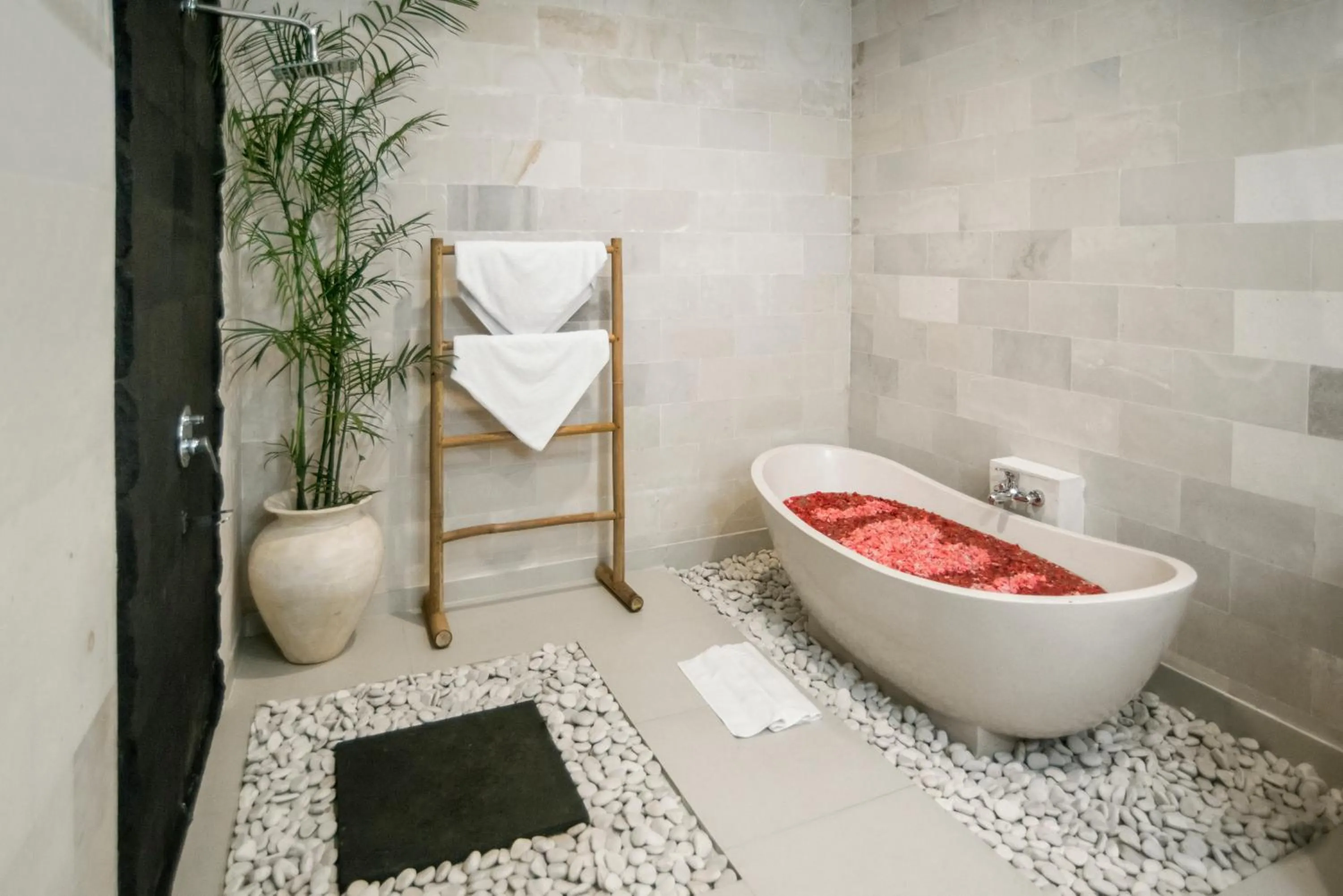 Sandi Agung Villa Bidadari