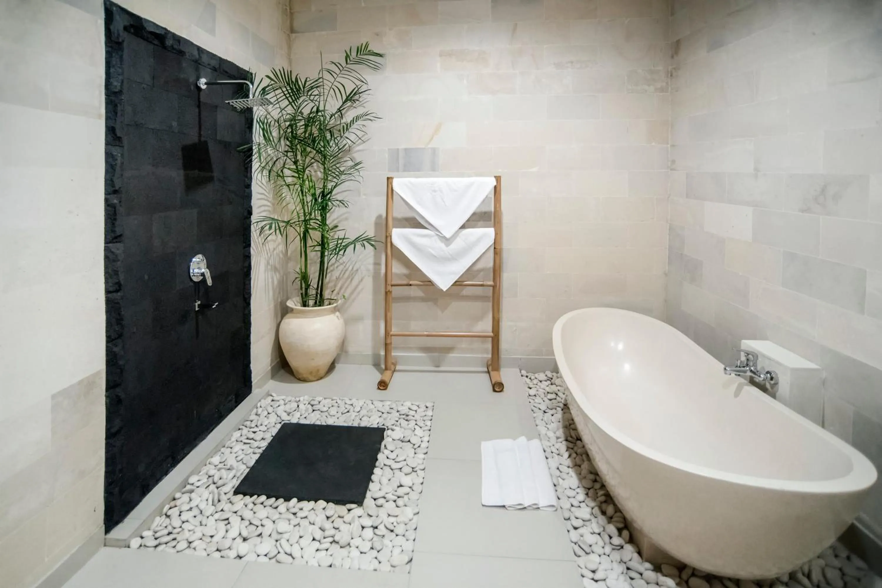 Sandi Agung Villa Bidadari