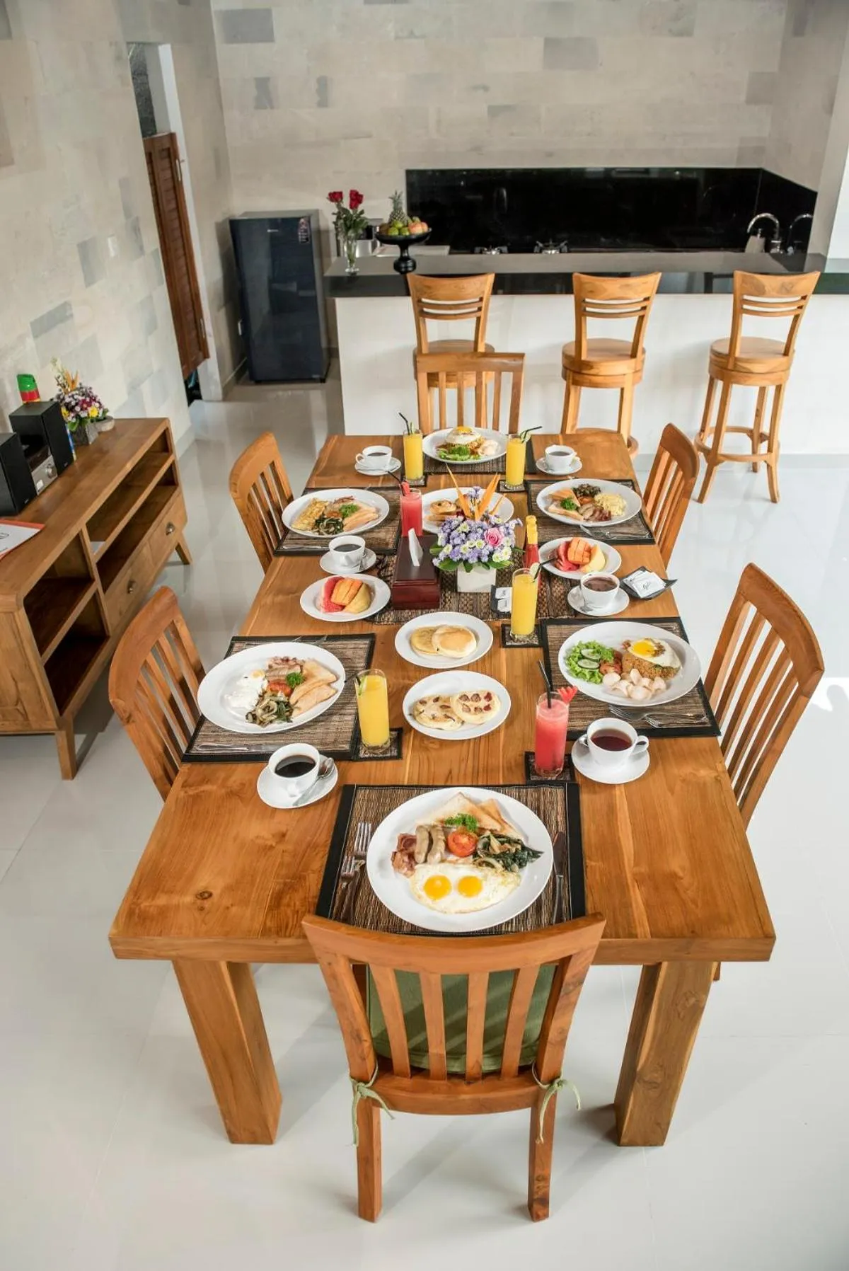 Breakfast in Sandi Agung Villa Bidadari